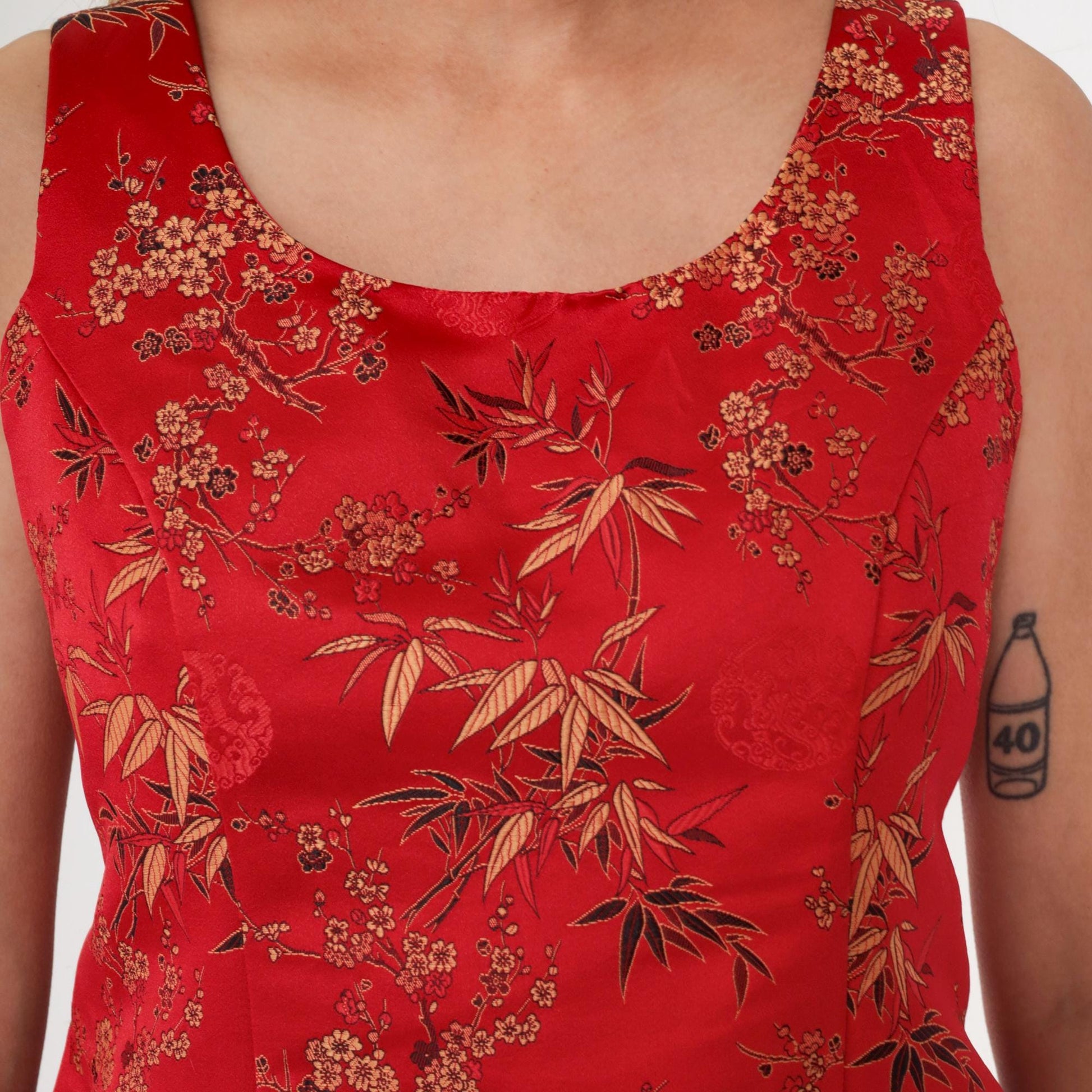 00s Red Satin Crop Top Cherry Blossom Bamboo Print Scoop Neck Small
