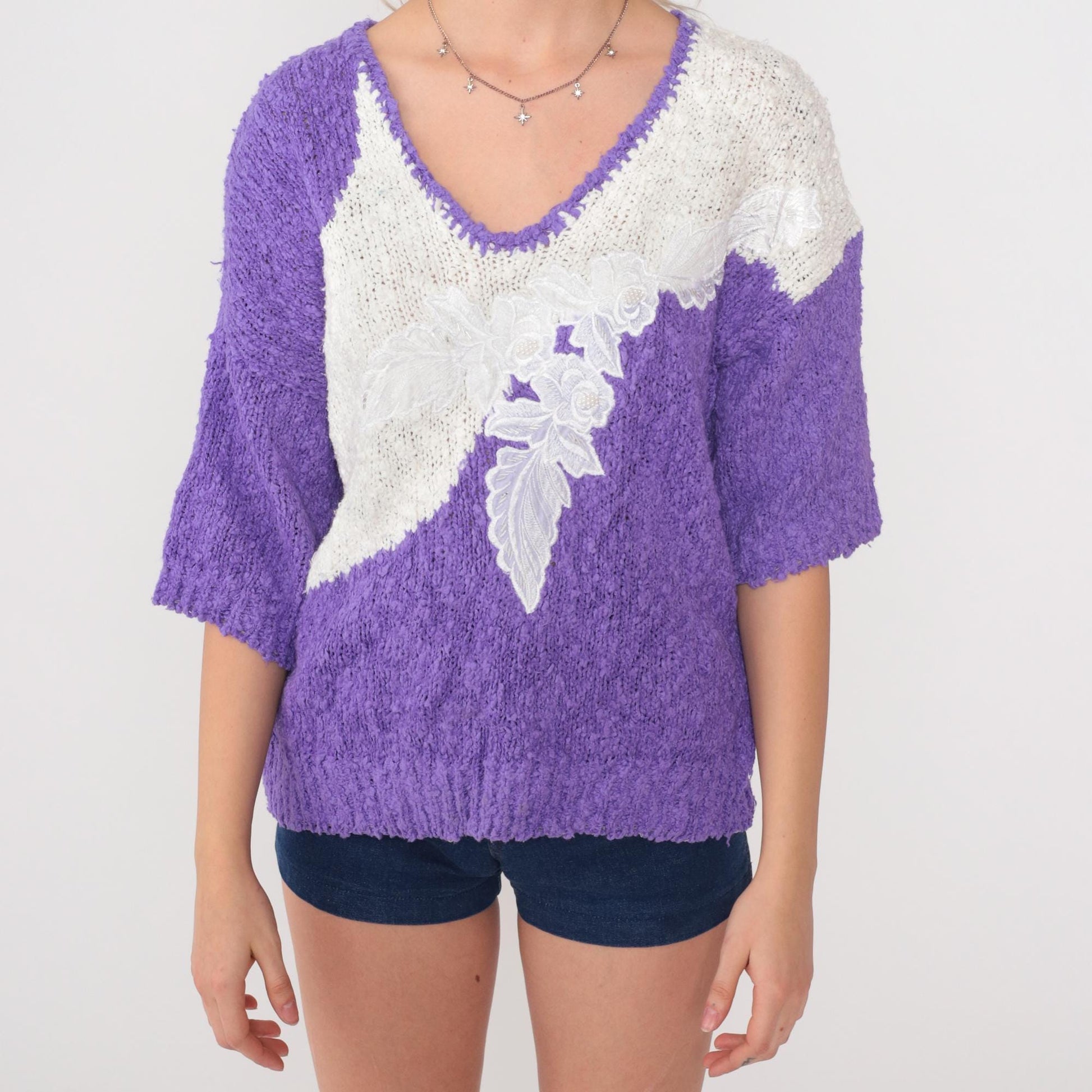 80s Purple Cream Color Block Sweater Leaf Appliqué V-Neck Small S