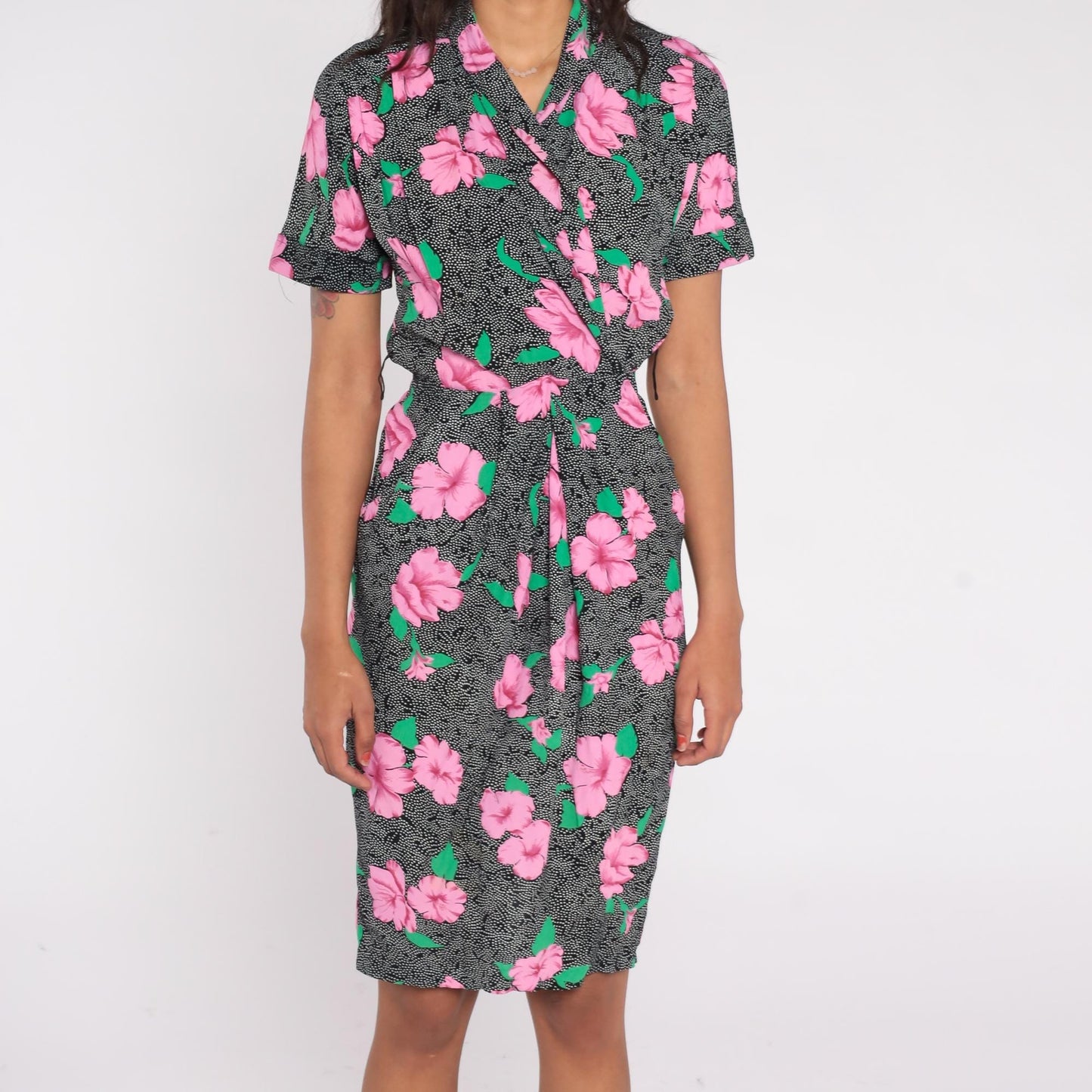 90s Jackie Bernard Floral Wrap Dress Pink Hibiscus Black Knee Length Small
