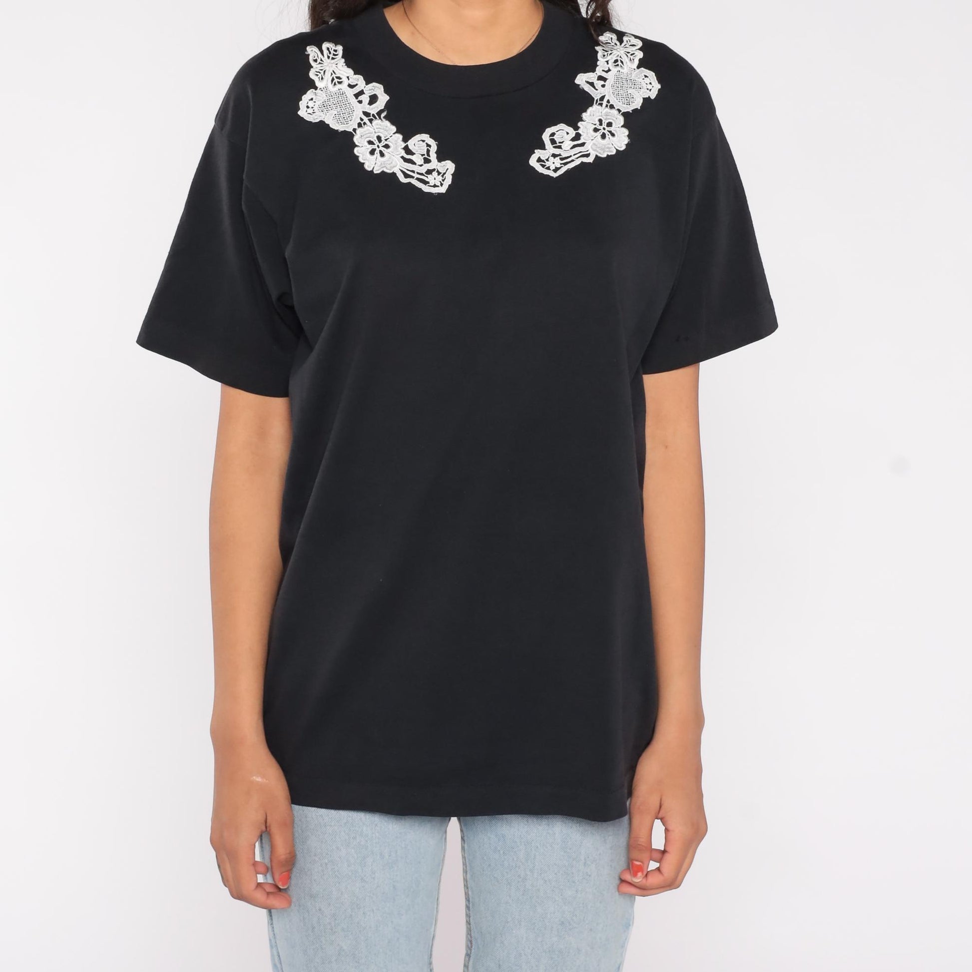 90s Screen Stars Best Black Lace Applique Crew Neck Tee Large L
