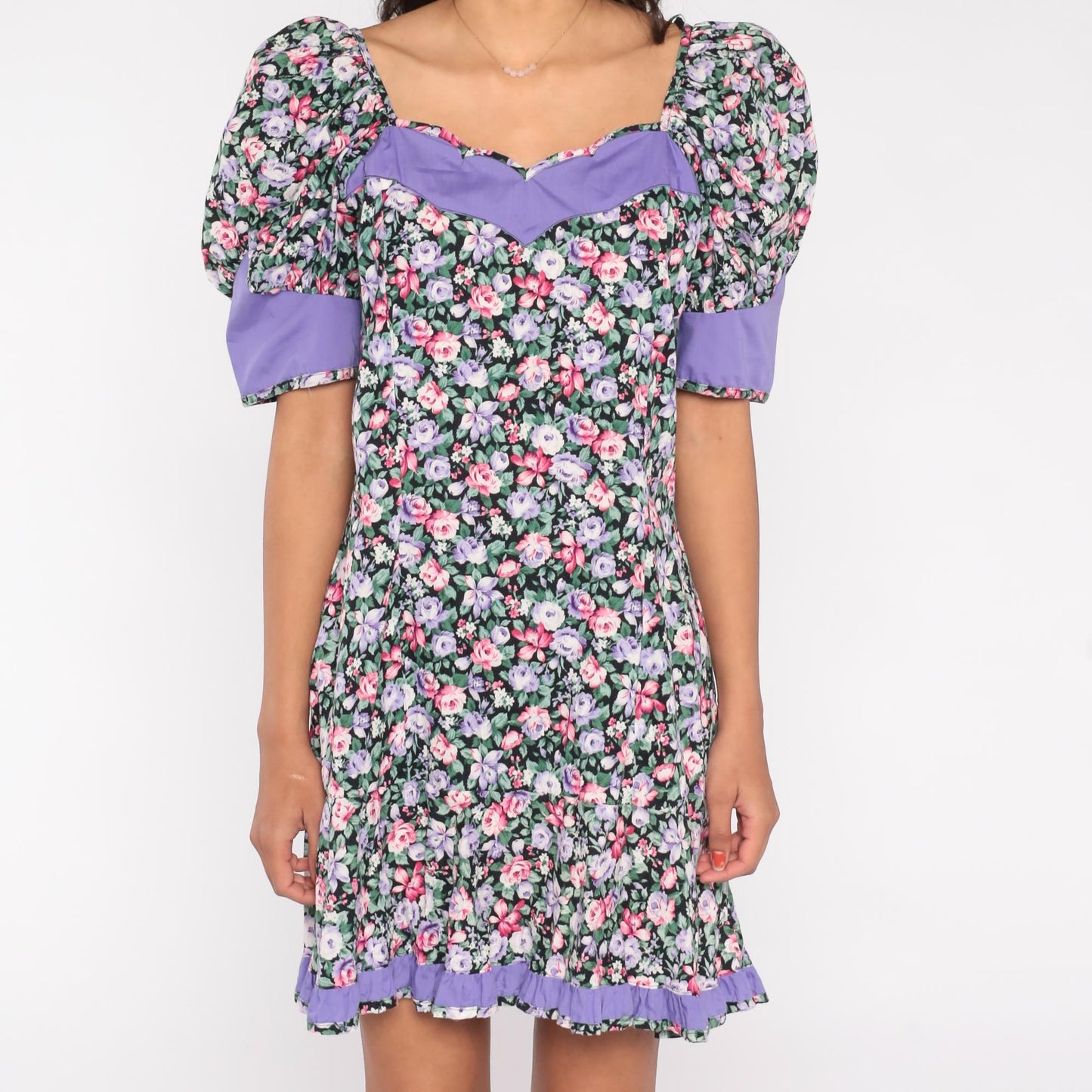 90s Floral Mini Dress Puff Sleeve Sweetheart Neckline Lilac Trim Cotton Large