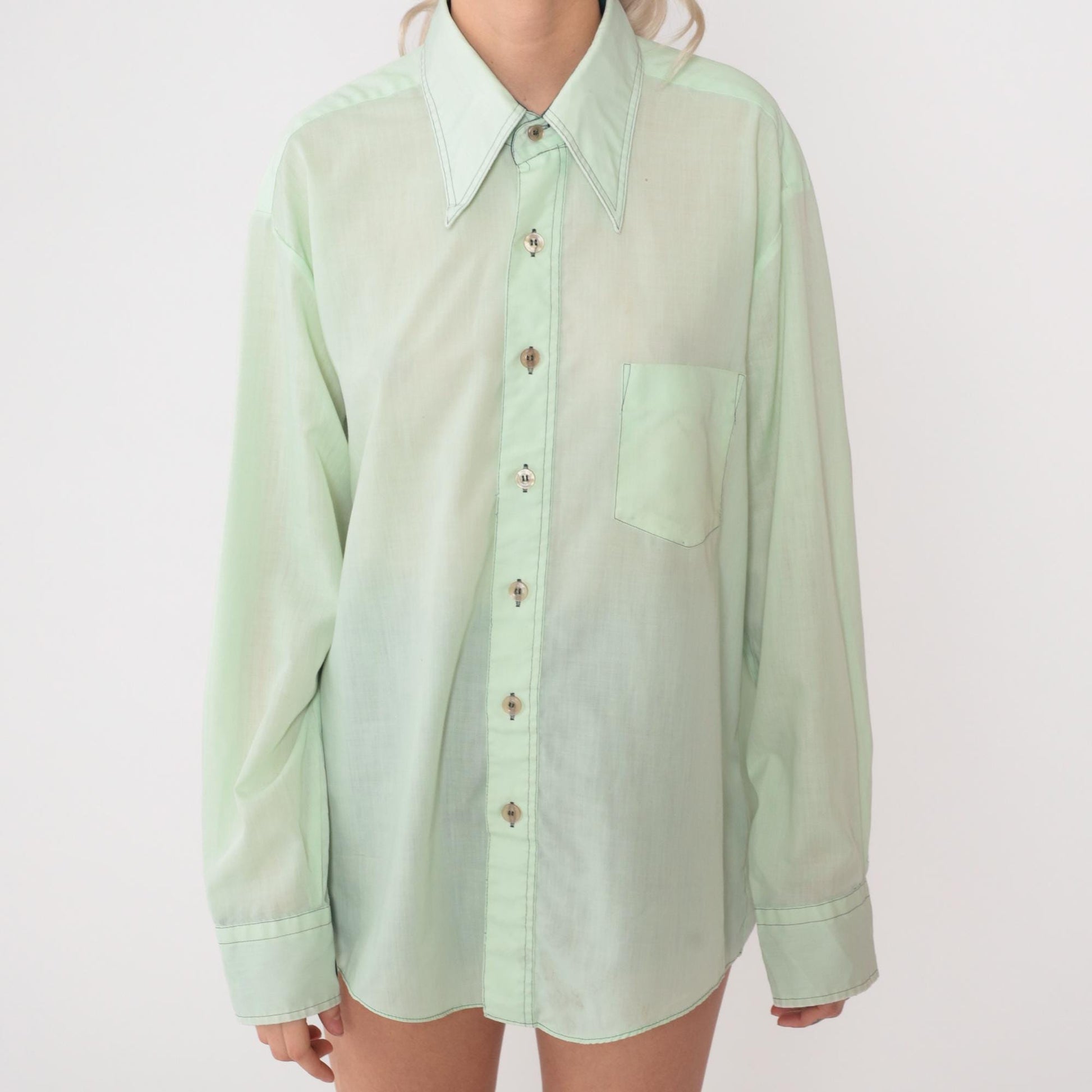 70s Van Heusen Mint Green Button Down Shirt Pointed Collar Polyester Medium