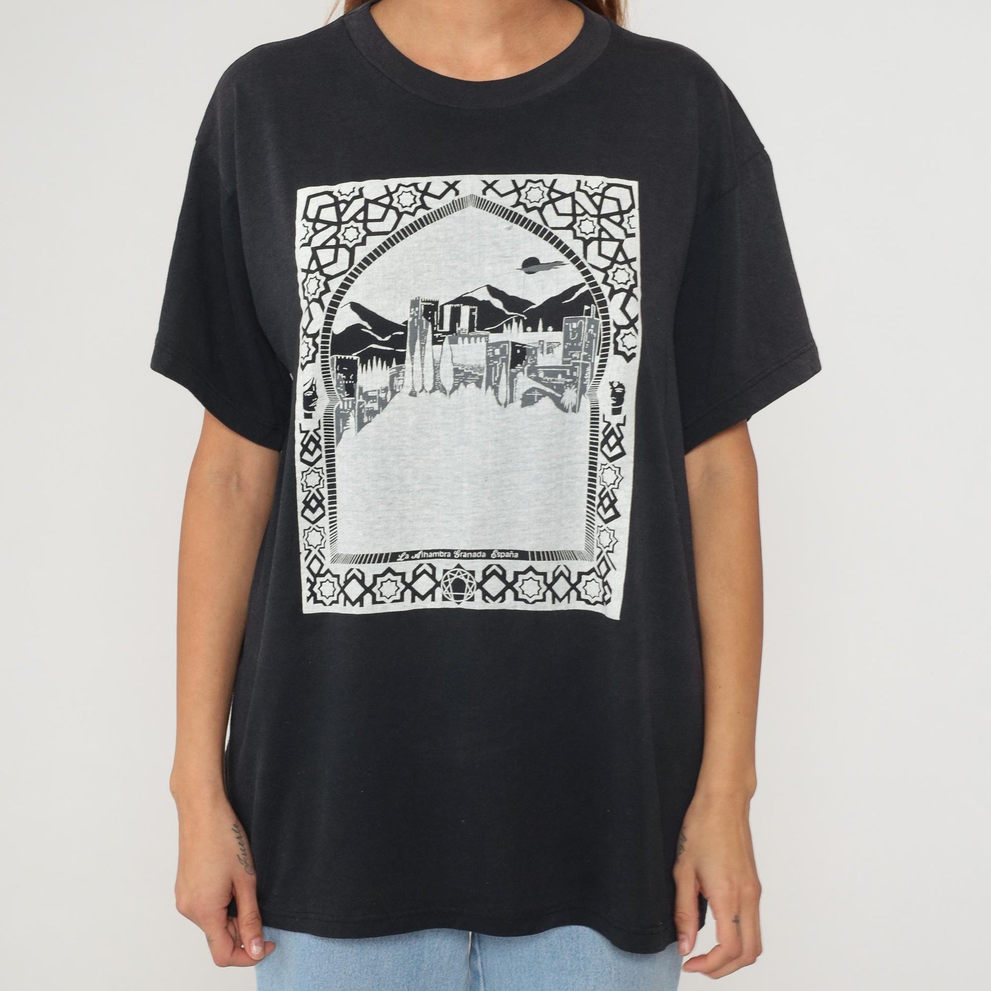 Y2K Spain Alhambra Granada Castle Graphic Tee Black White Small Medium