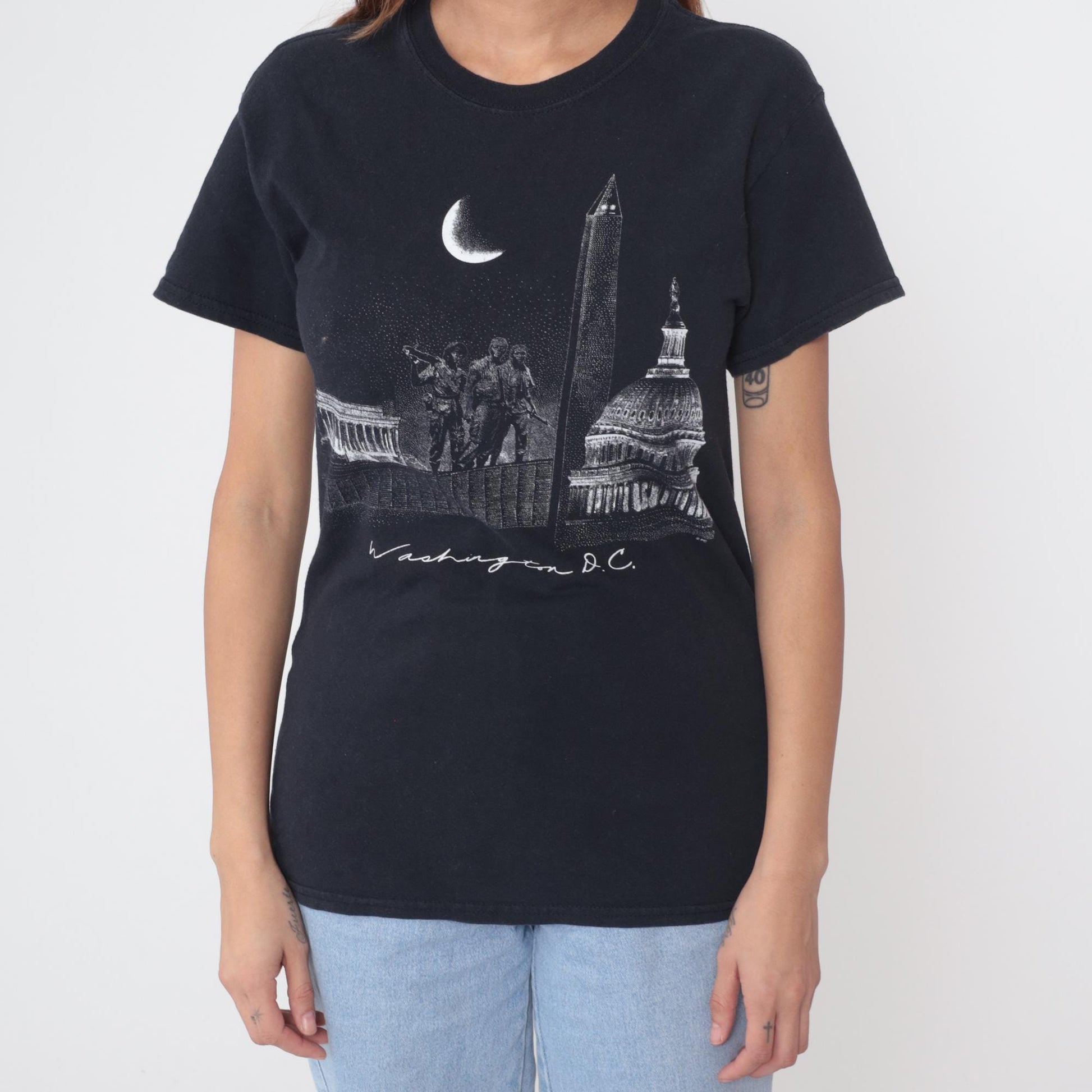 Y2K Washington DC Skyline Graphic Tee Black Cotton Monument Small