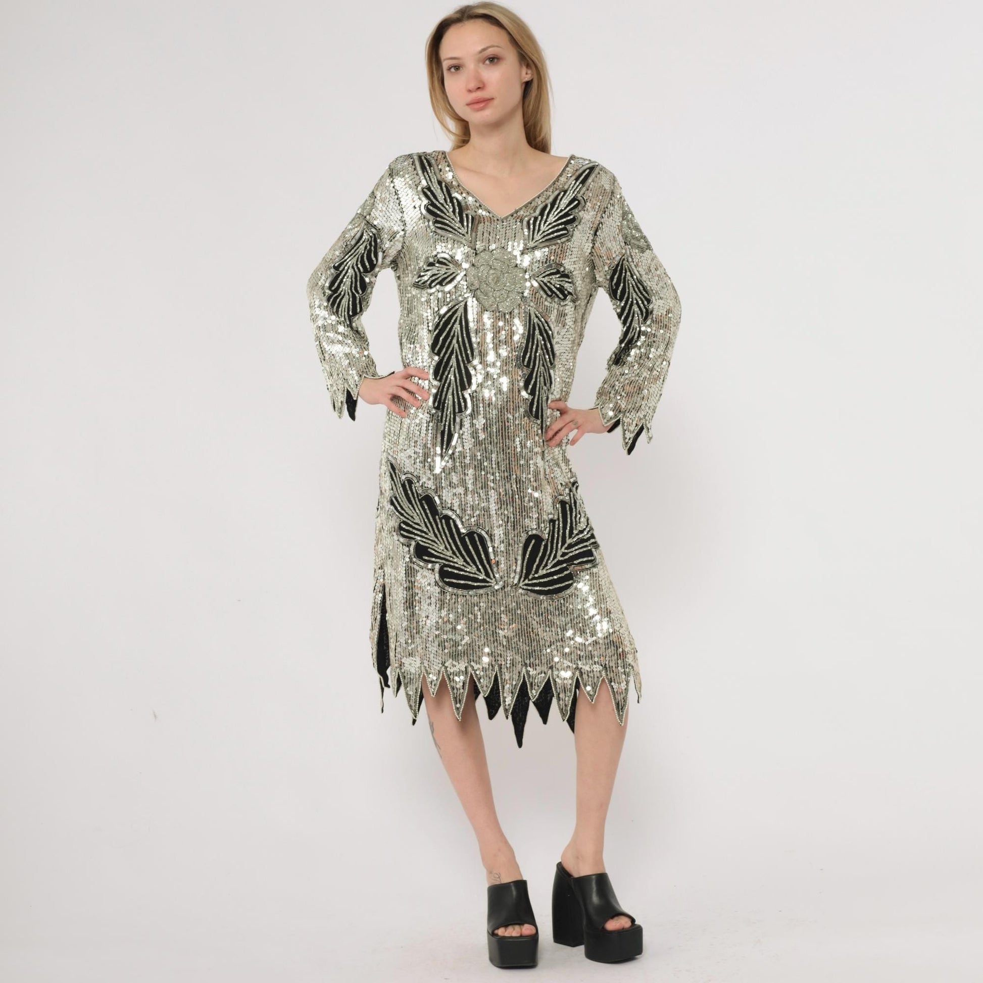 90s Silver Sequin Midi Dress Art Deco Leaf Pattern Silk V-Neck Long Sleeve Medium M