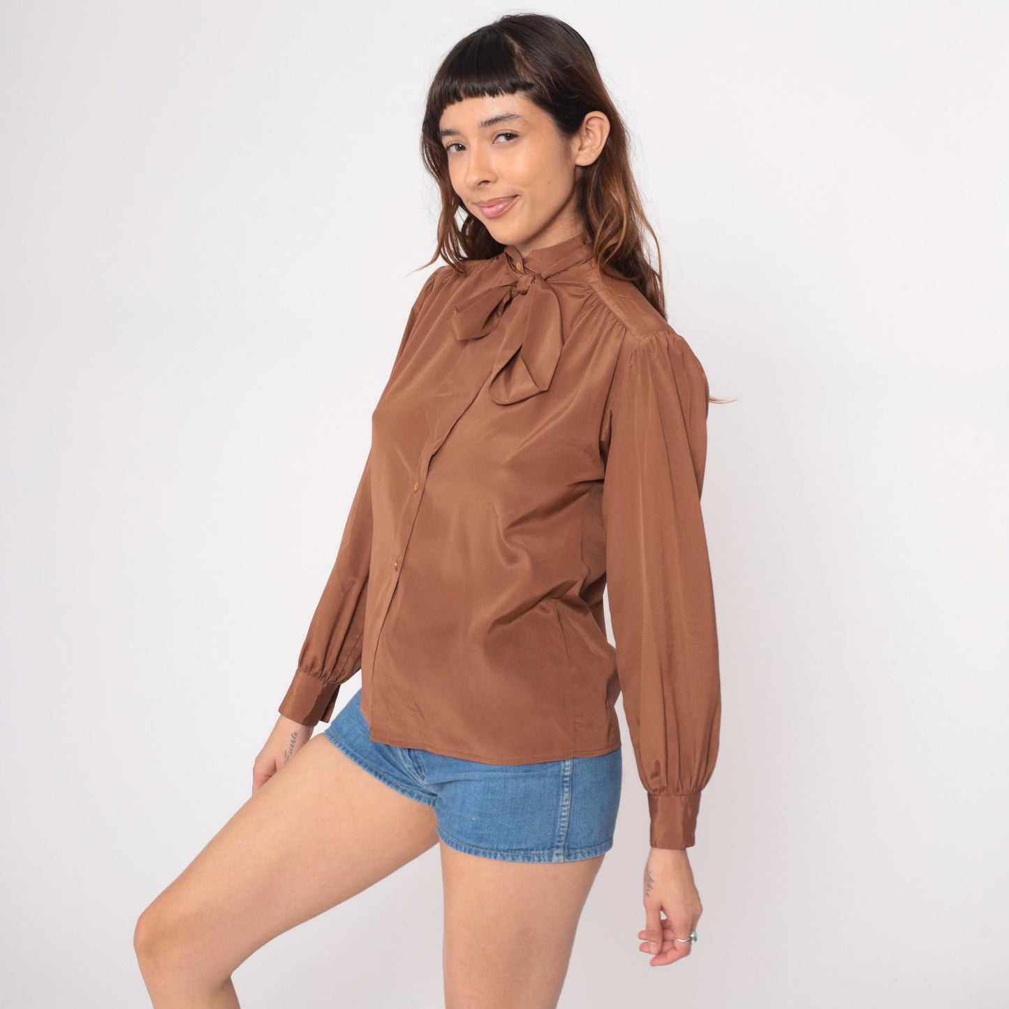 80s Brown Pussy Bow Blouse Long Sleeve Button Front Office Shirt Medium