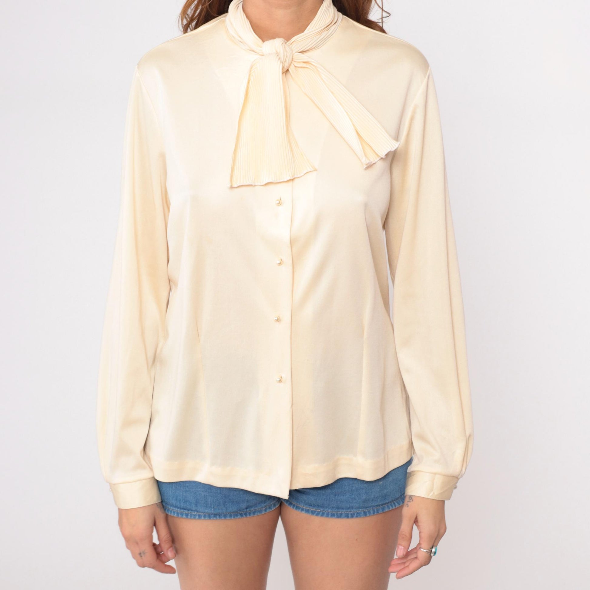 80s Perception Cream Pussy Bow Blouse Long Sleeve Button-Up Medium M