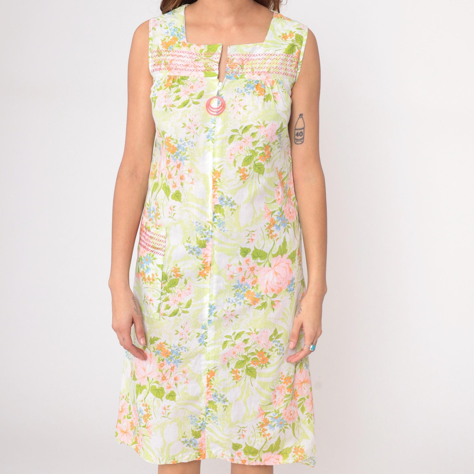 70s JC Penney Floral Maxi Dress Square Neck Smocked Yoke White Extra Small XS