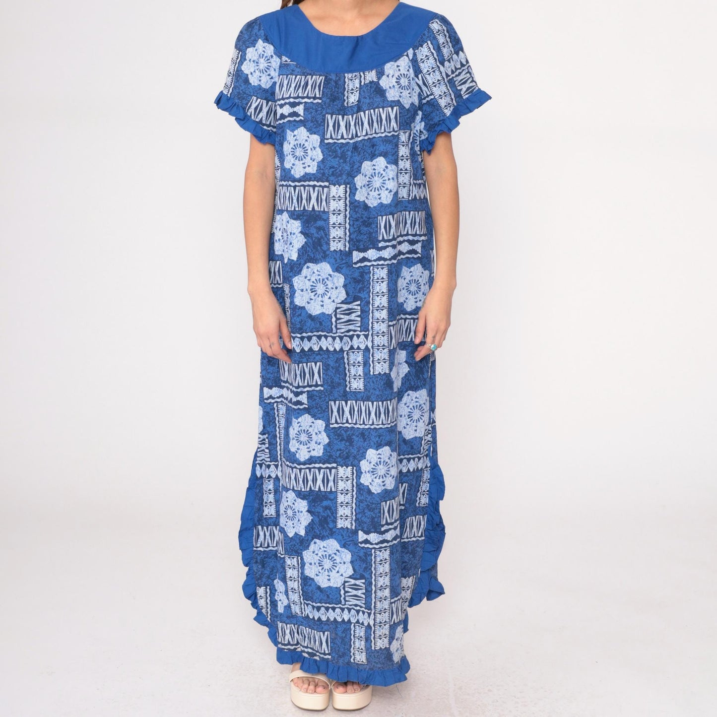 80s Blue White Geometric Tribal Maxi Dress Flutter Sleeve Scoop Neck Medium