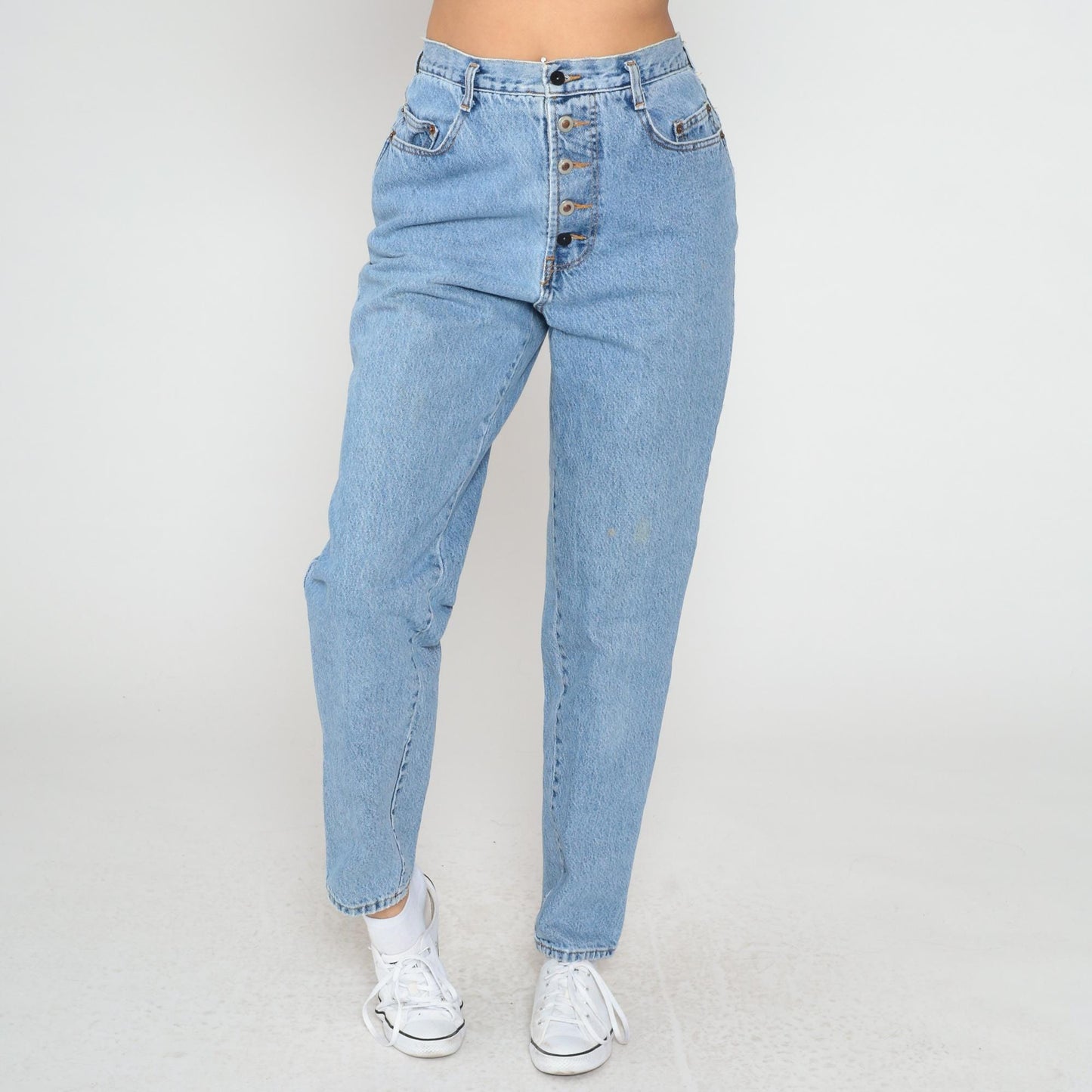 90s Enuf Internationale High-Waisted Mom Jeans Light Wash Button Fly Medium