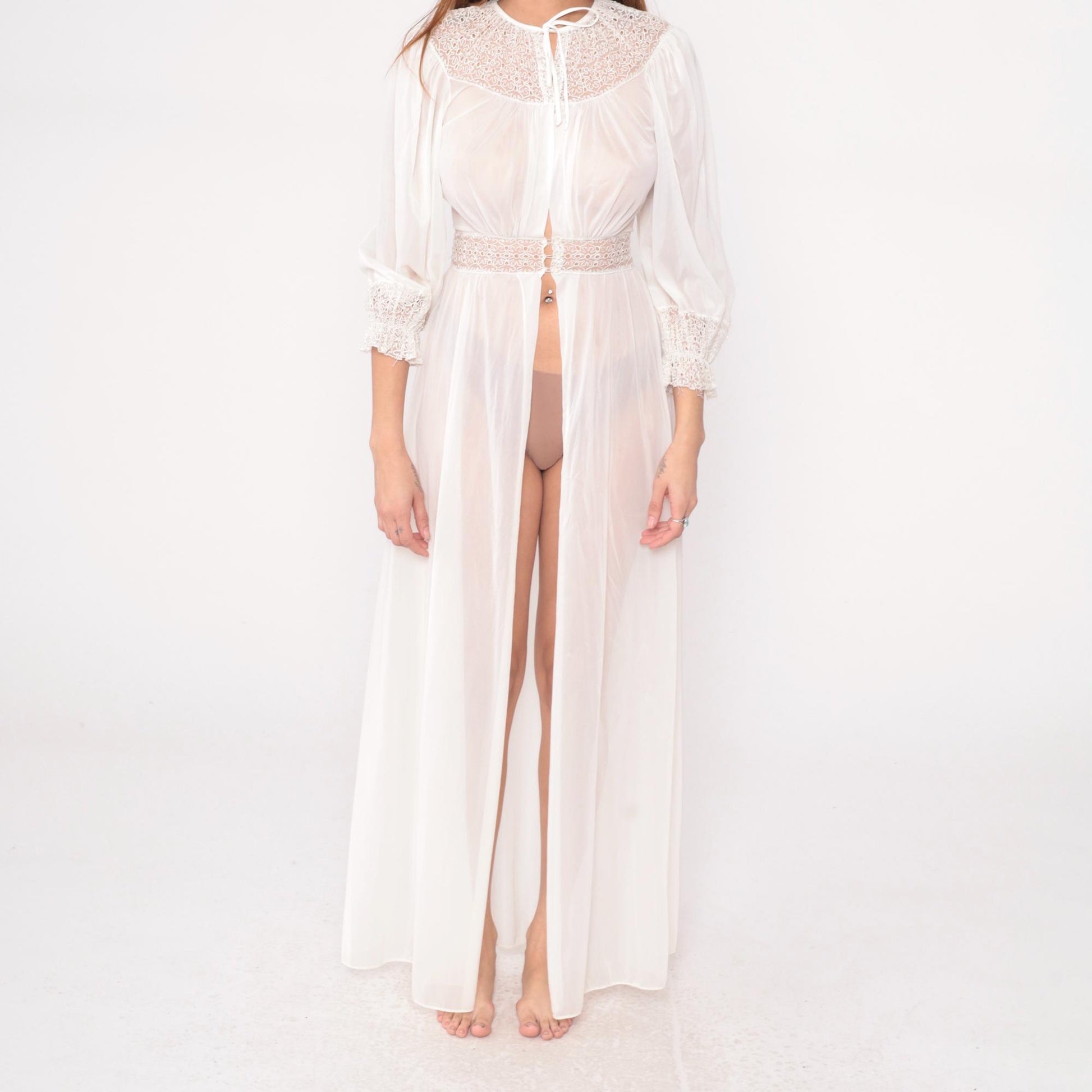 70s Lady Leonora Lace Robe Off-White Nylon Tie-Front Maxi Negligee Small