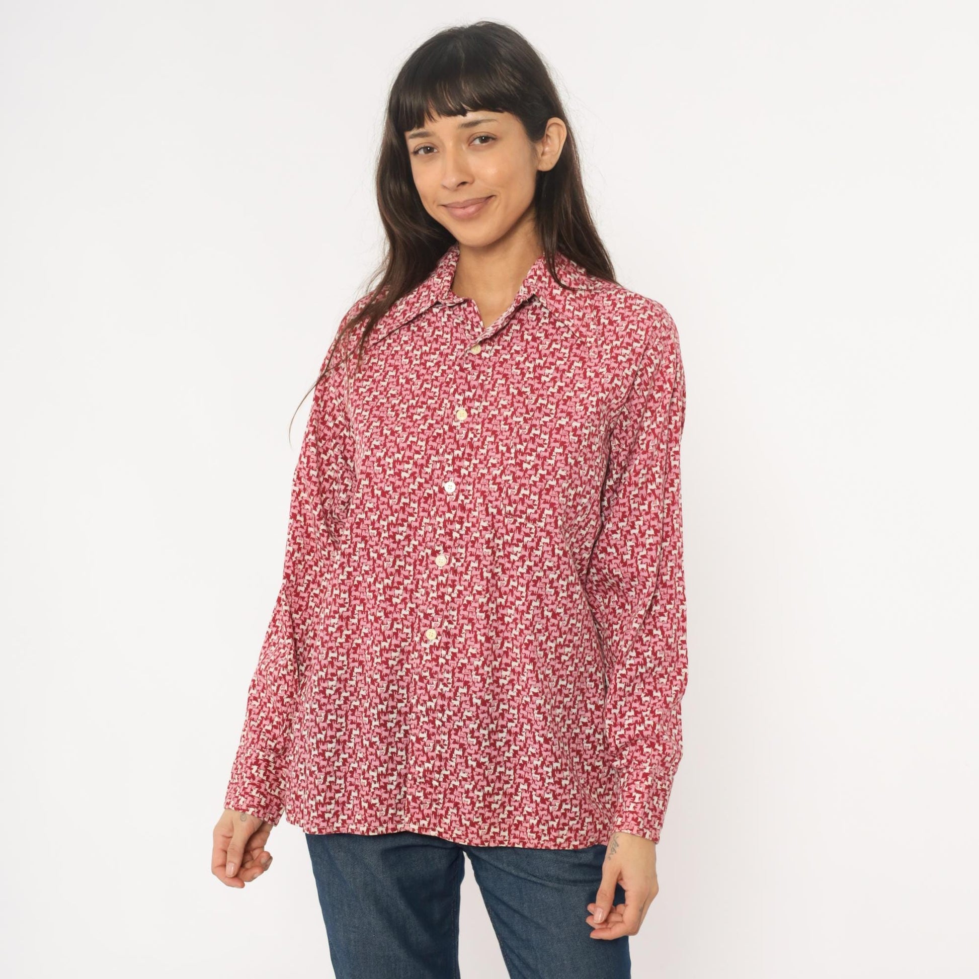 70s Van Heusen Lamb Print Button-Up Blouse Red Cream Pointed Collar Large L