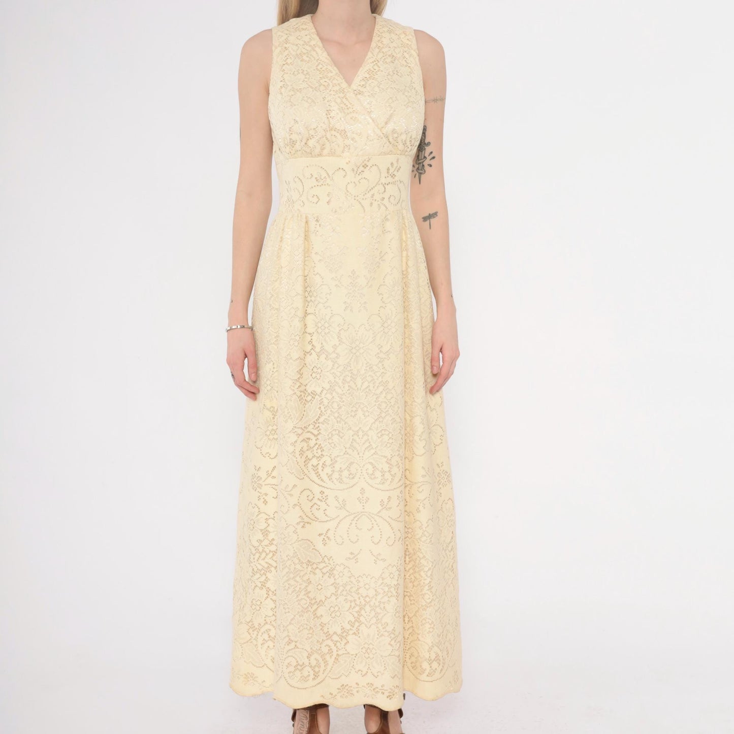 70s Ivory Lace Maxi Dress V-Neck Empire Waist Sleeveless Small S