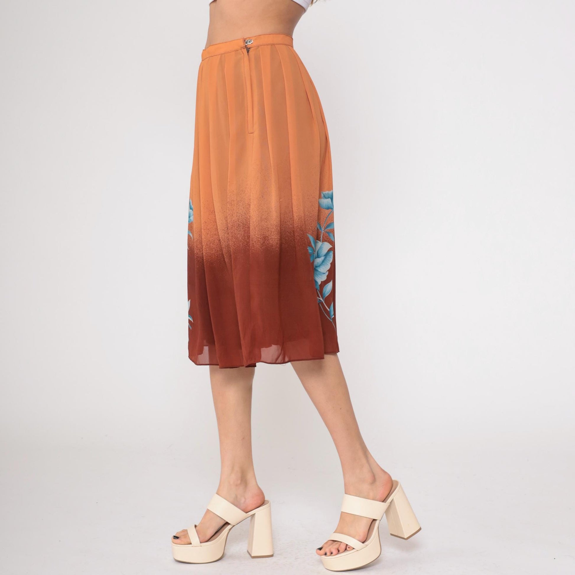 70s Peachy Brown Ombre Pleated Knee Skirt Blue Floral Small
