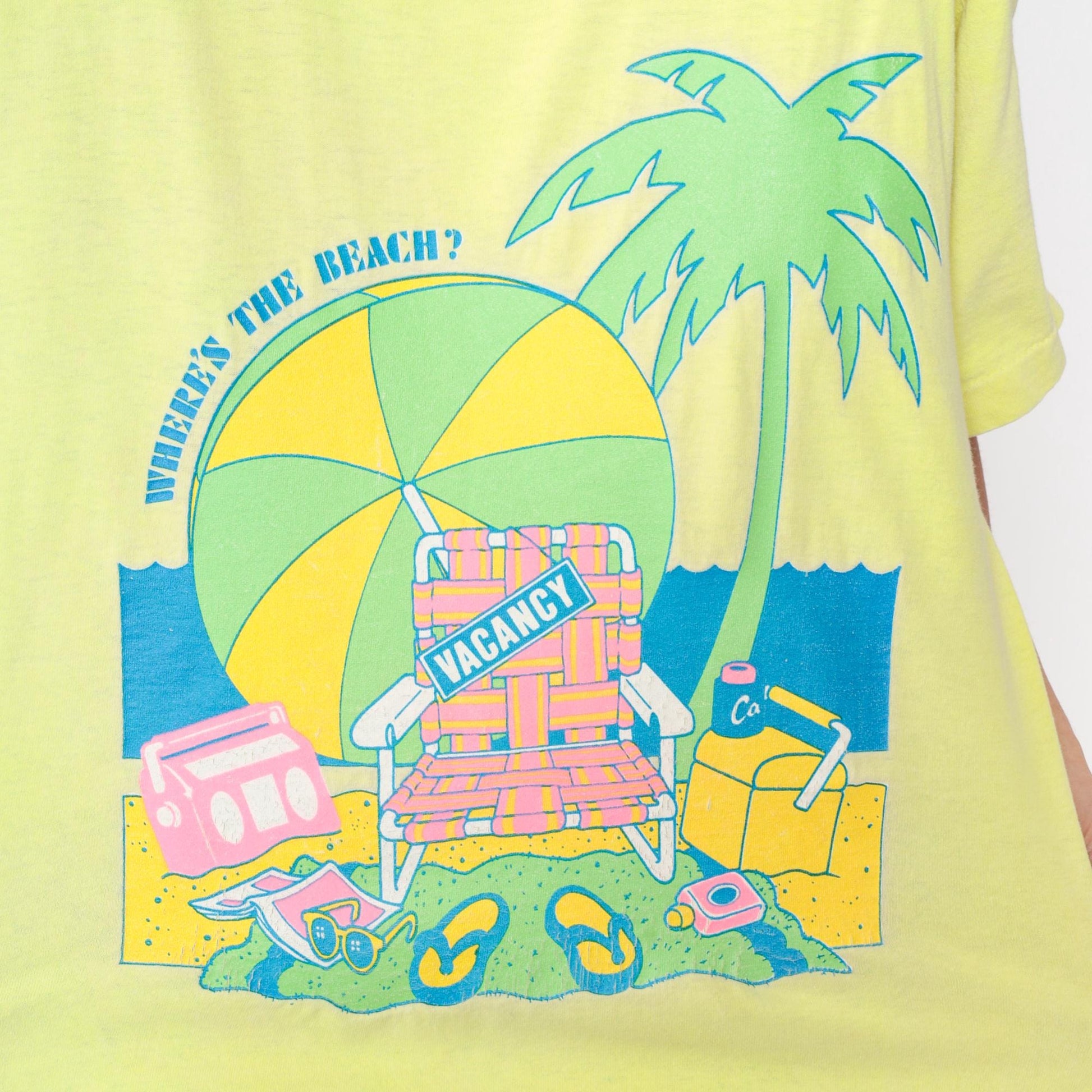 90s Fruit of the Loom Yellow Beach Graphic T-Shirt Where's The Beach Extra Large XL