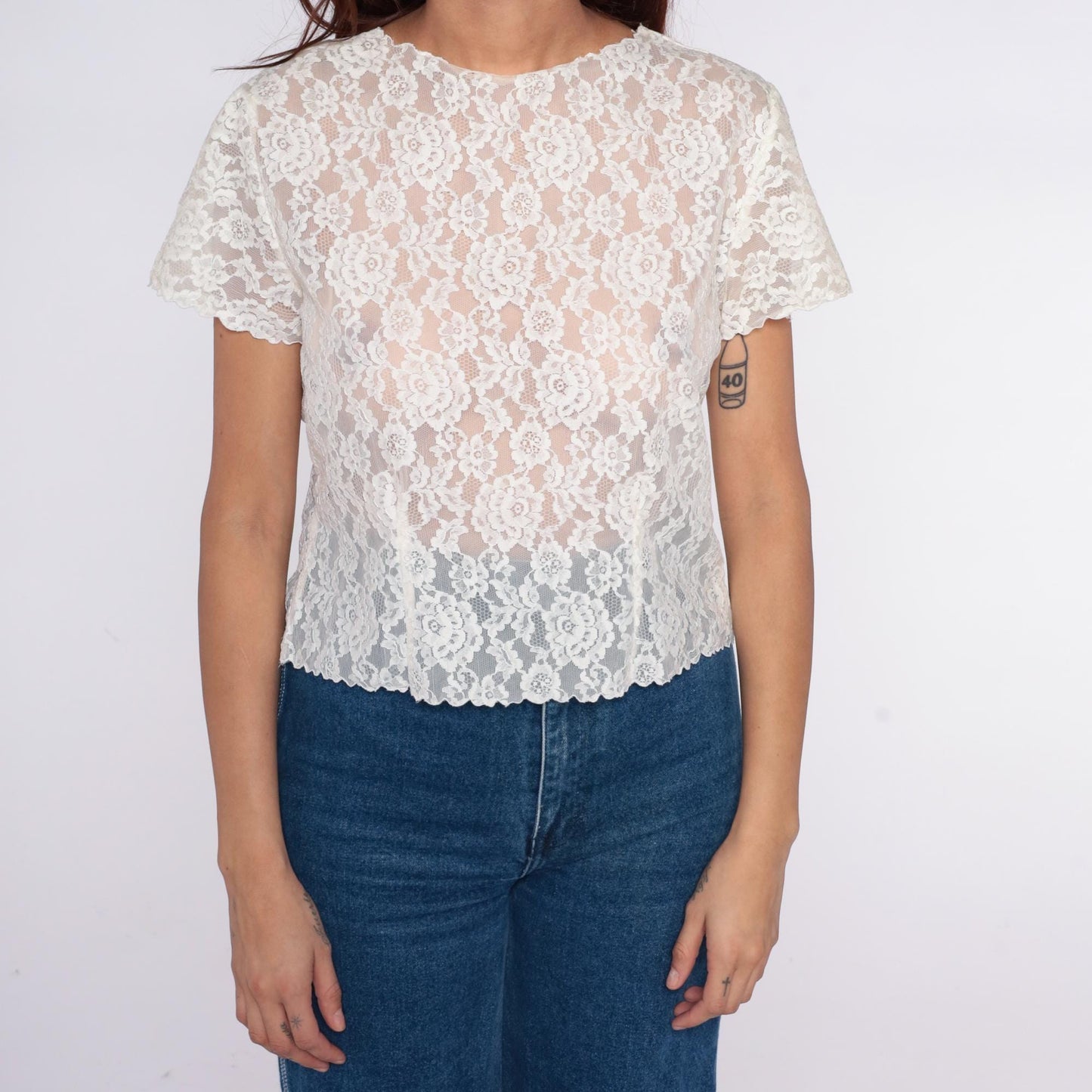 70s White Lace Blouse Floral Scalloped Short Sleeve Cropped Top Medium