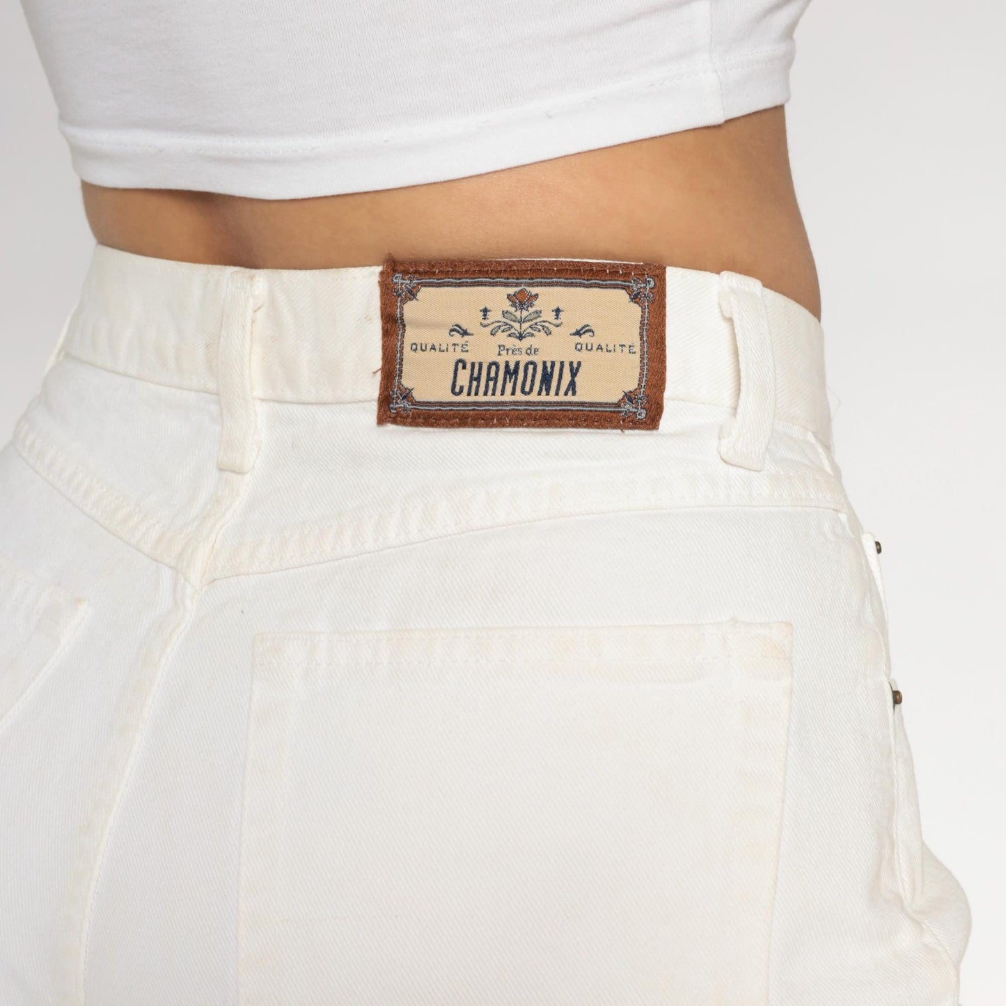 90s Chamonix White Denim Shorts High Waisted Button Fly Small S