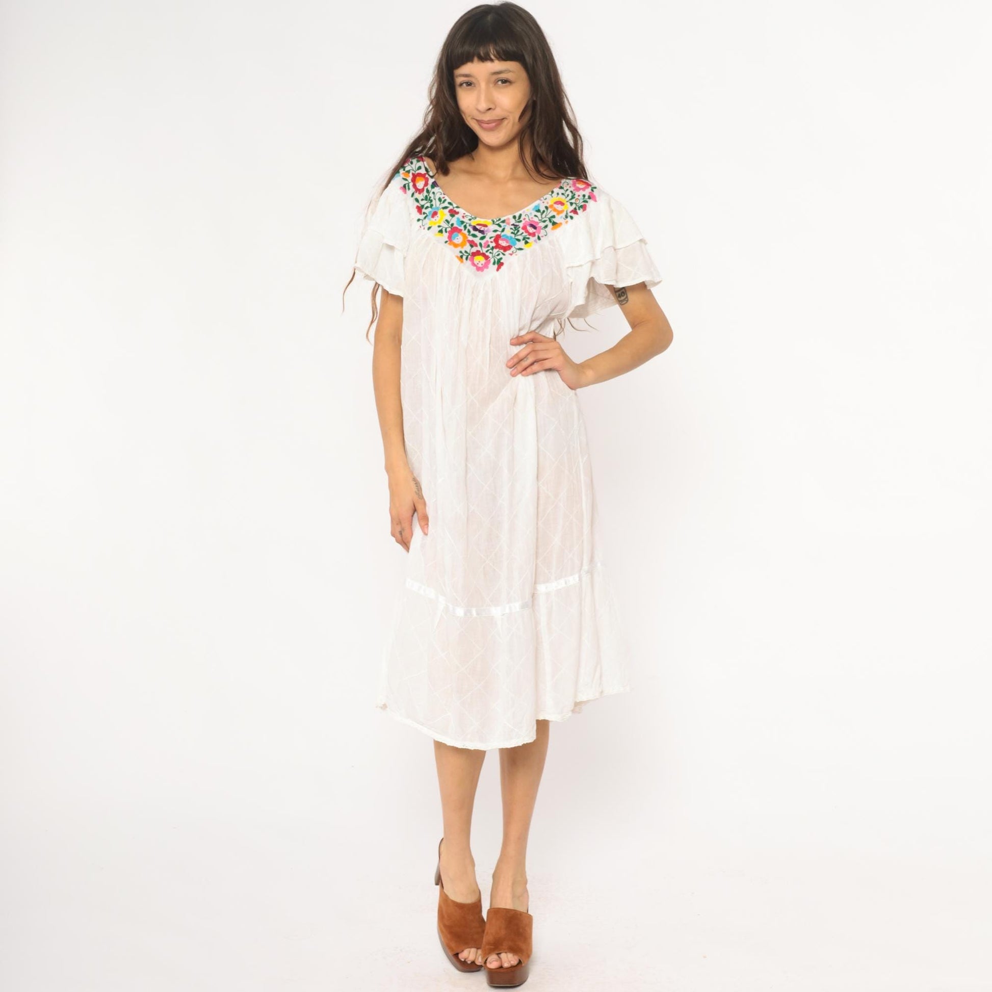 80s Mexican Embroidered White Cotton Midi Dress Floral Flutter Sleeve Small