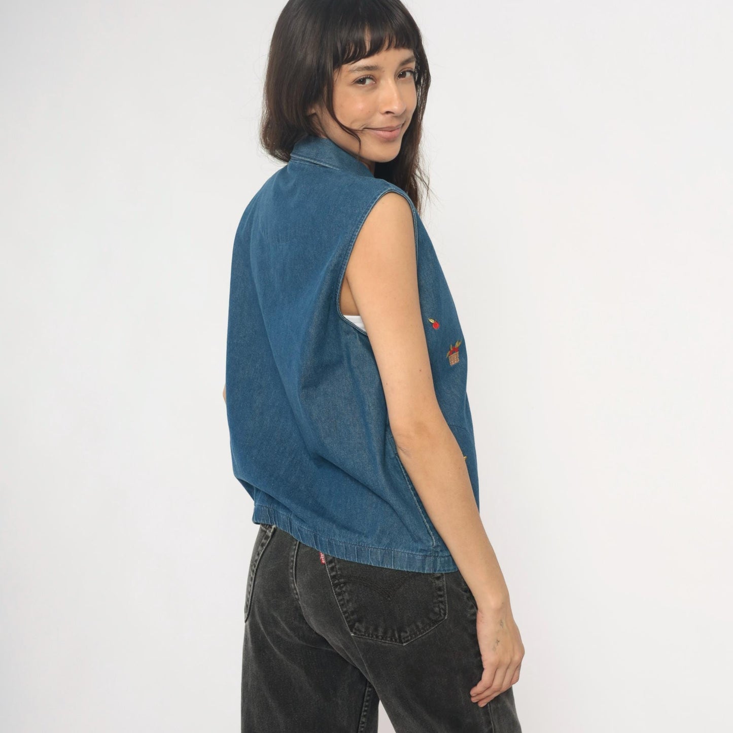 90s Allison Daley Denim Vest Embroidered Apple Basket Blue Collared Medium