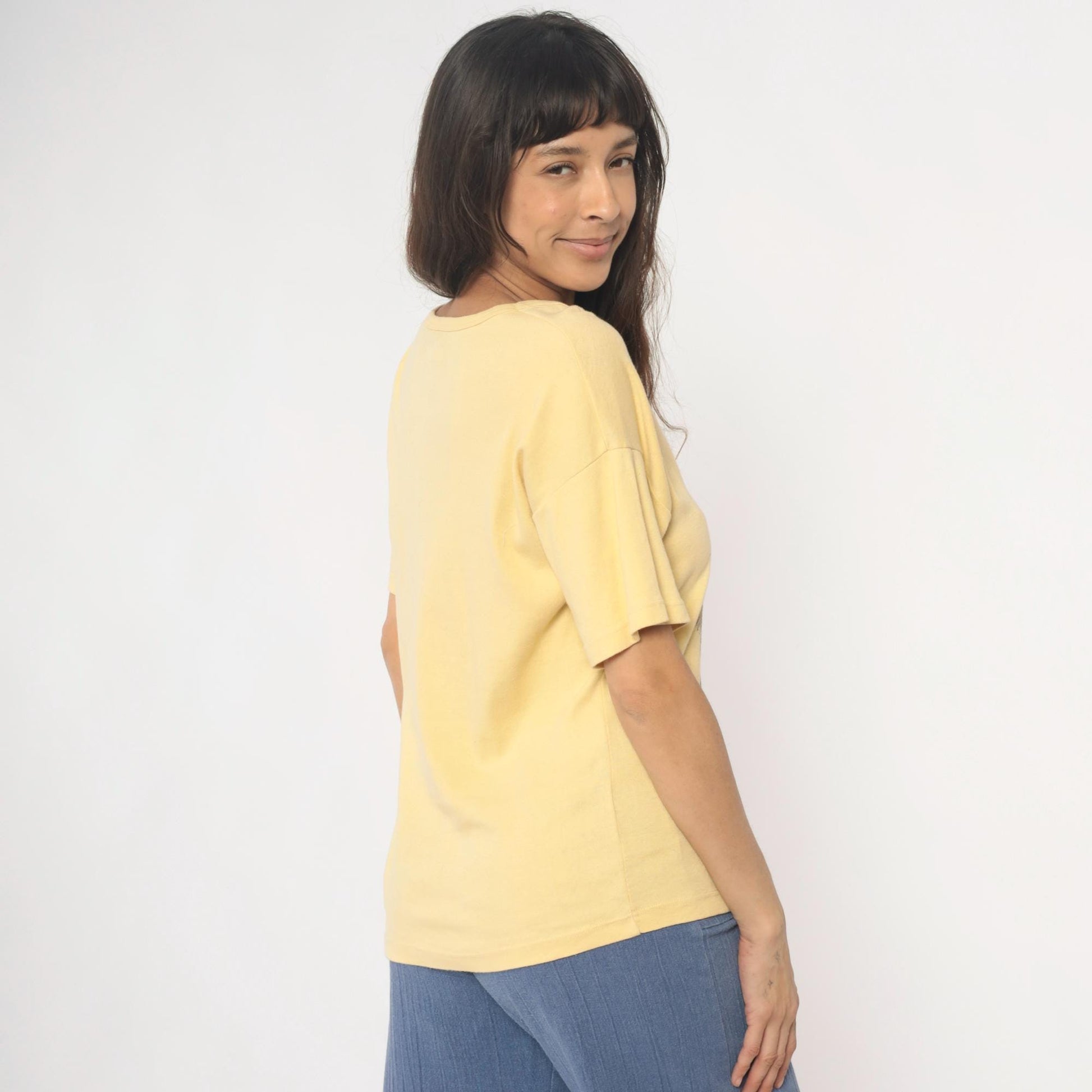 80s Chimpanzee Rehabilitation The Gambia Yellow Cotton V-Neck Tee Large L