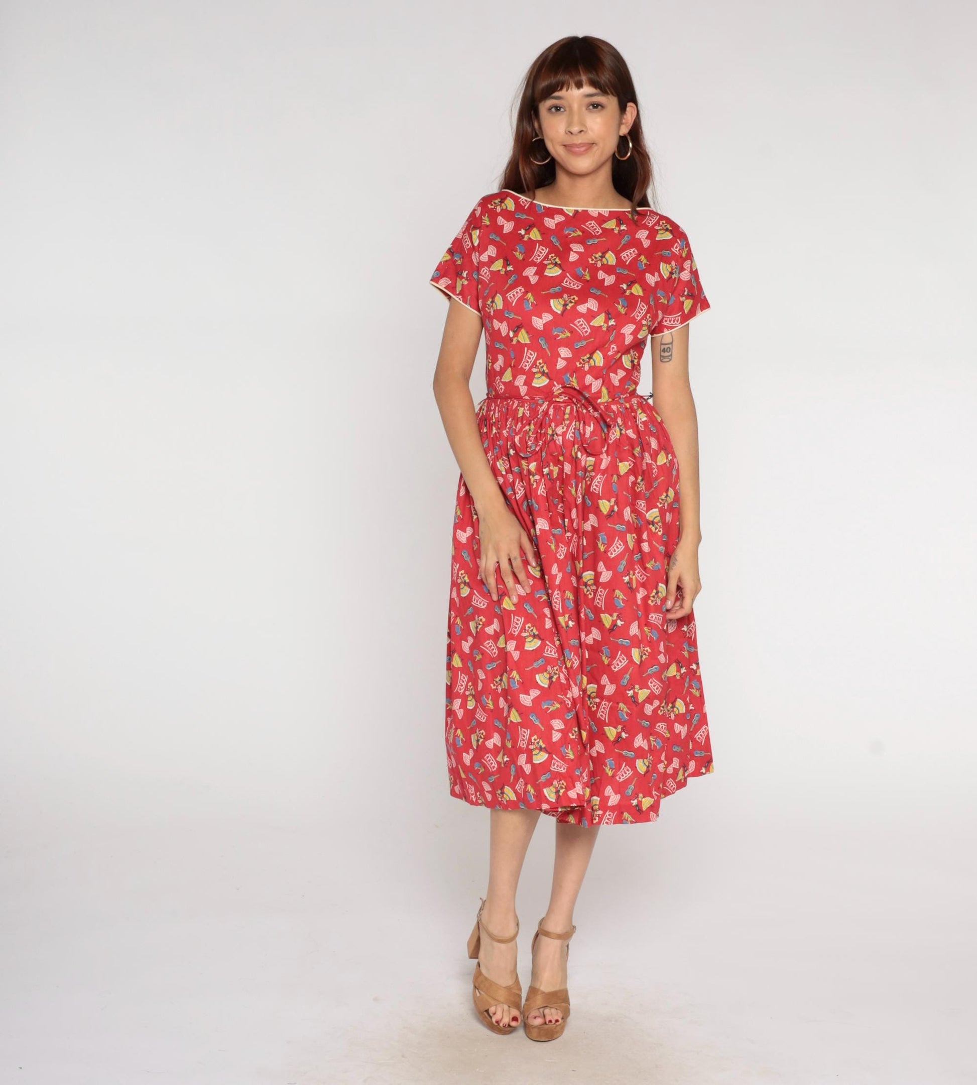 60s Red Novelty Print Dress Mexican Dancer Guitar Boat Neck Medium M