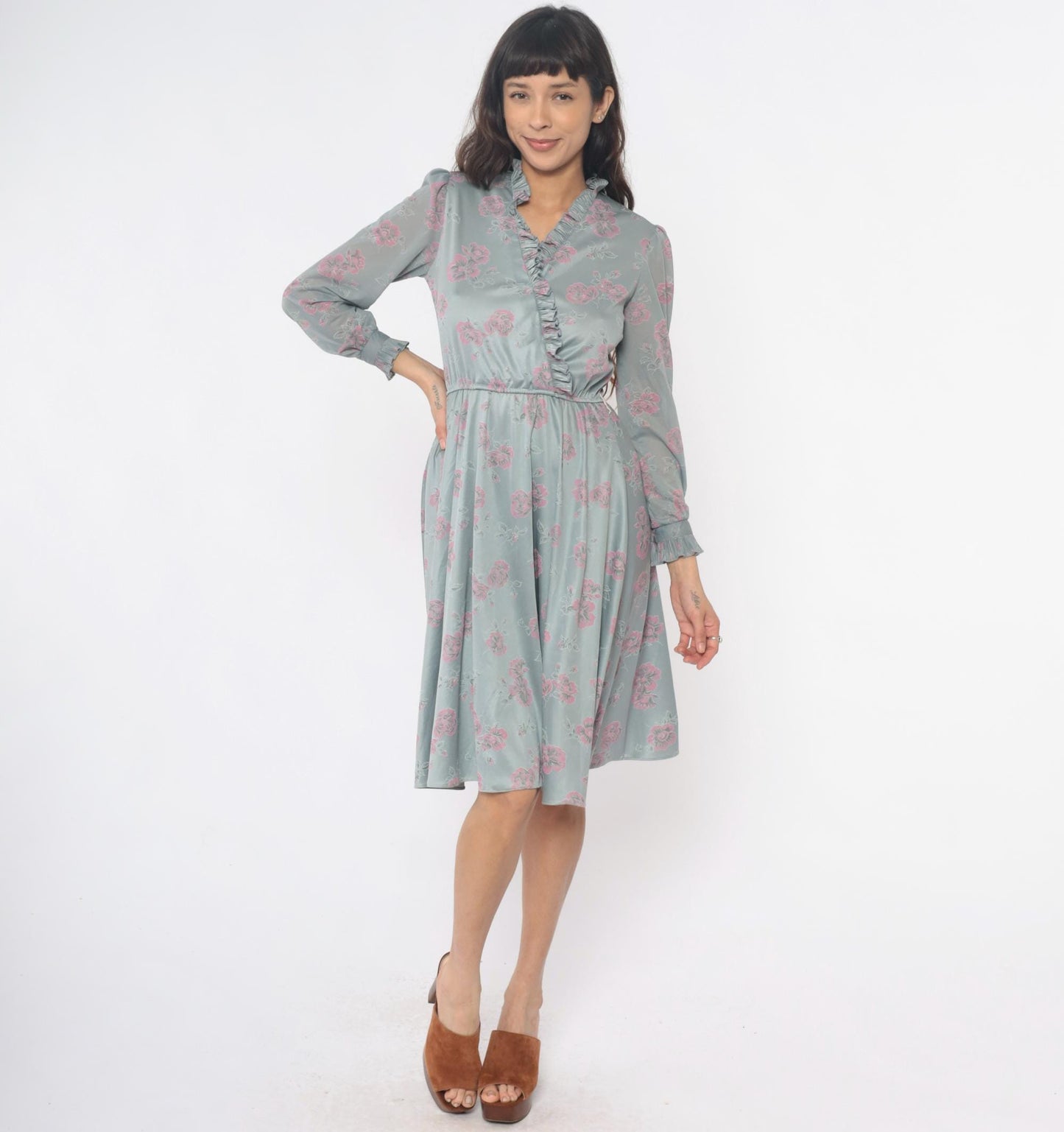 70s Floral Dress Silver Pink Long Sleeve Ruffle V-Neck Pleated Midi Small