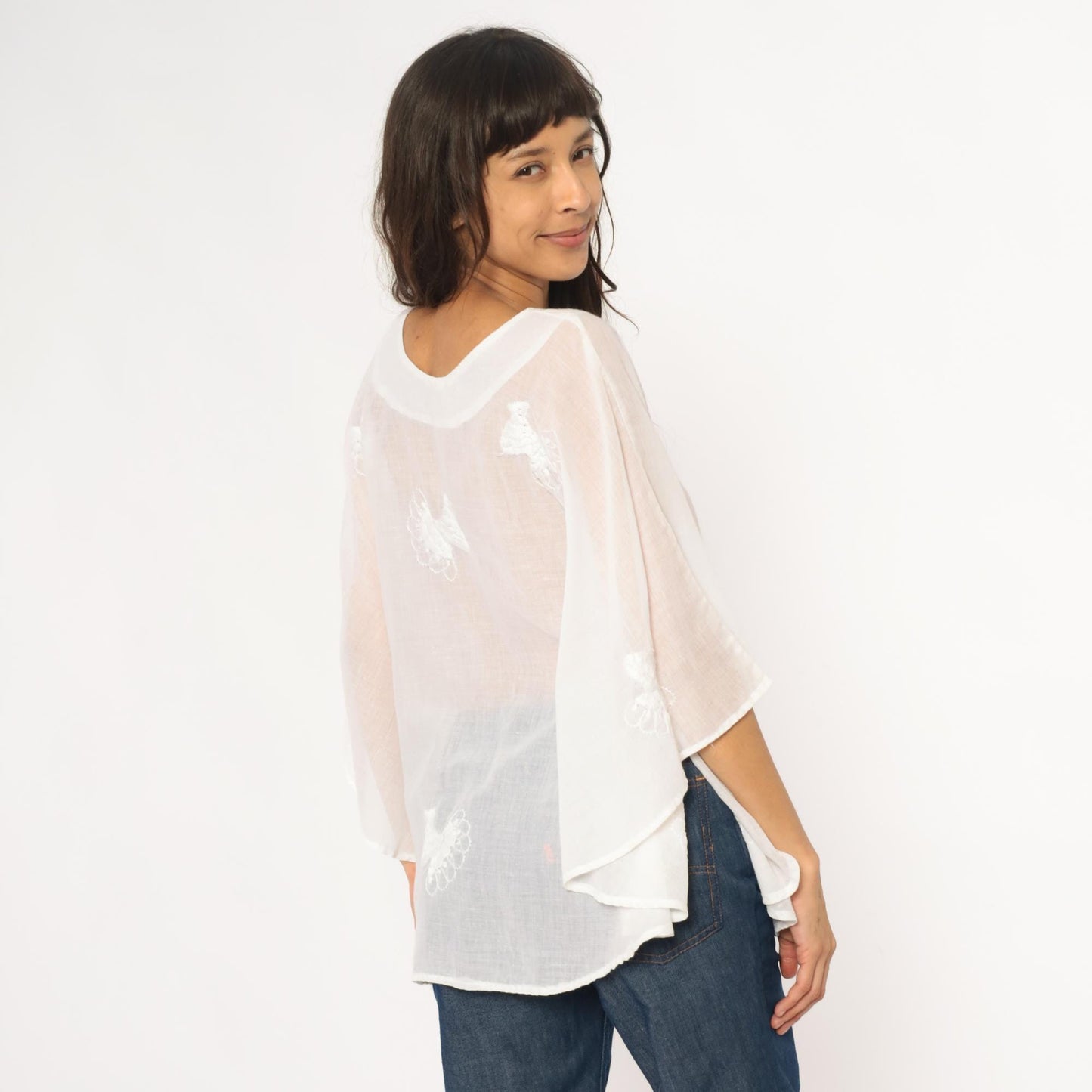 80s White Embroidered Bird Tunic Sheer Cotton Peter Pan Collar Kimono Sleeve Small Medium