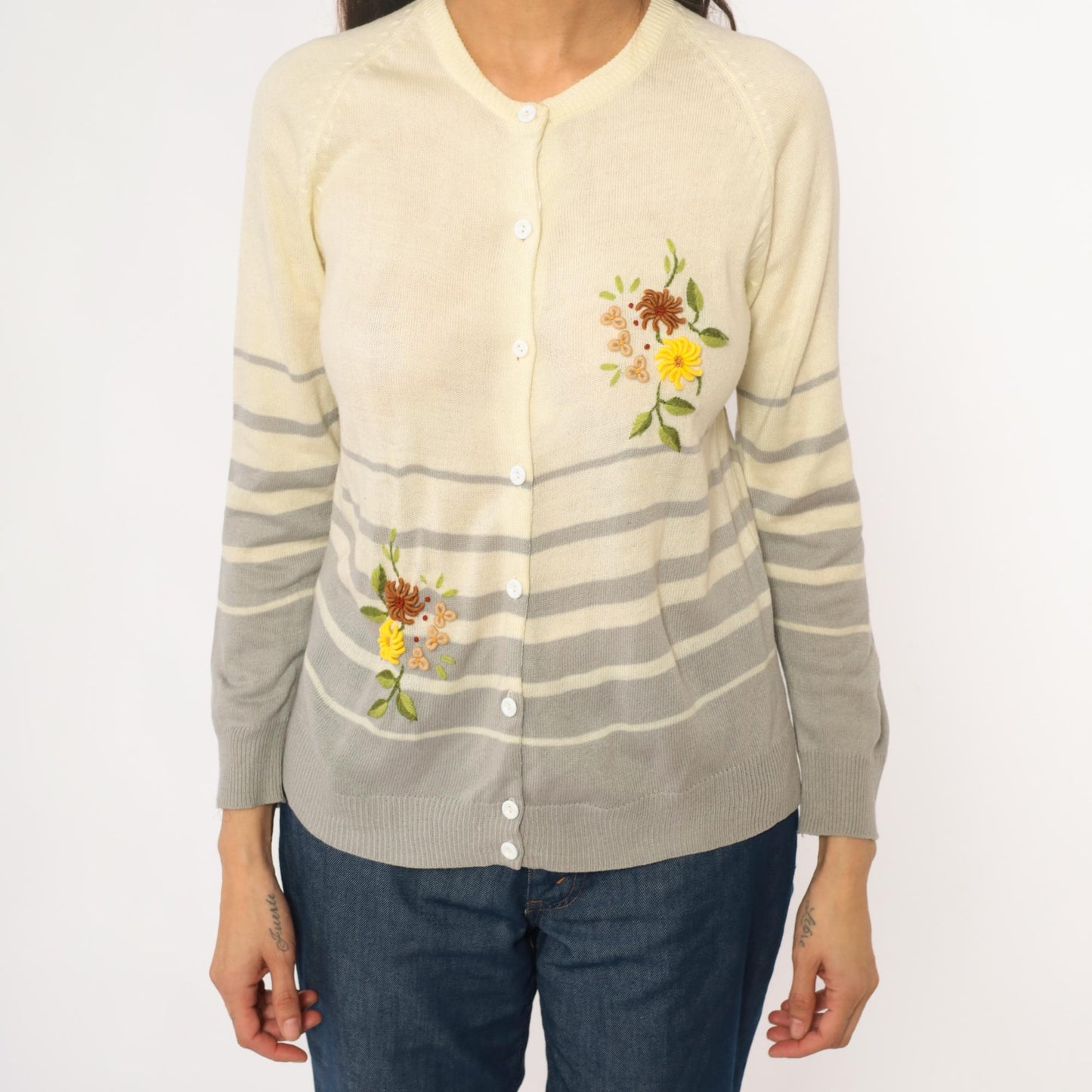 90s Jo-in Floral Embroidered Cardigan Cream Striped Knit Extra Small XS