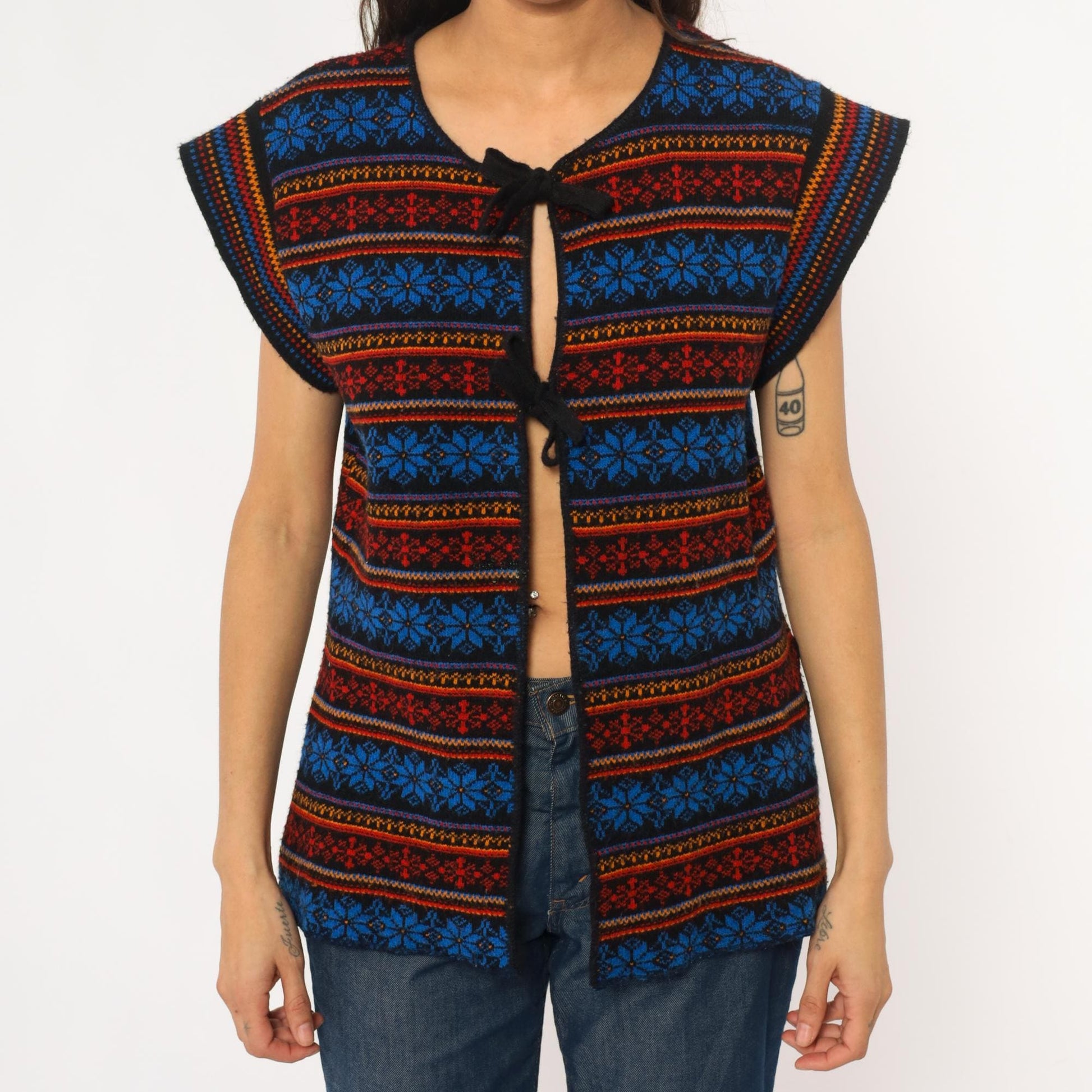 70s Southwestern Fair Isle Vest Tie Front Snowflake Knit Small