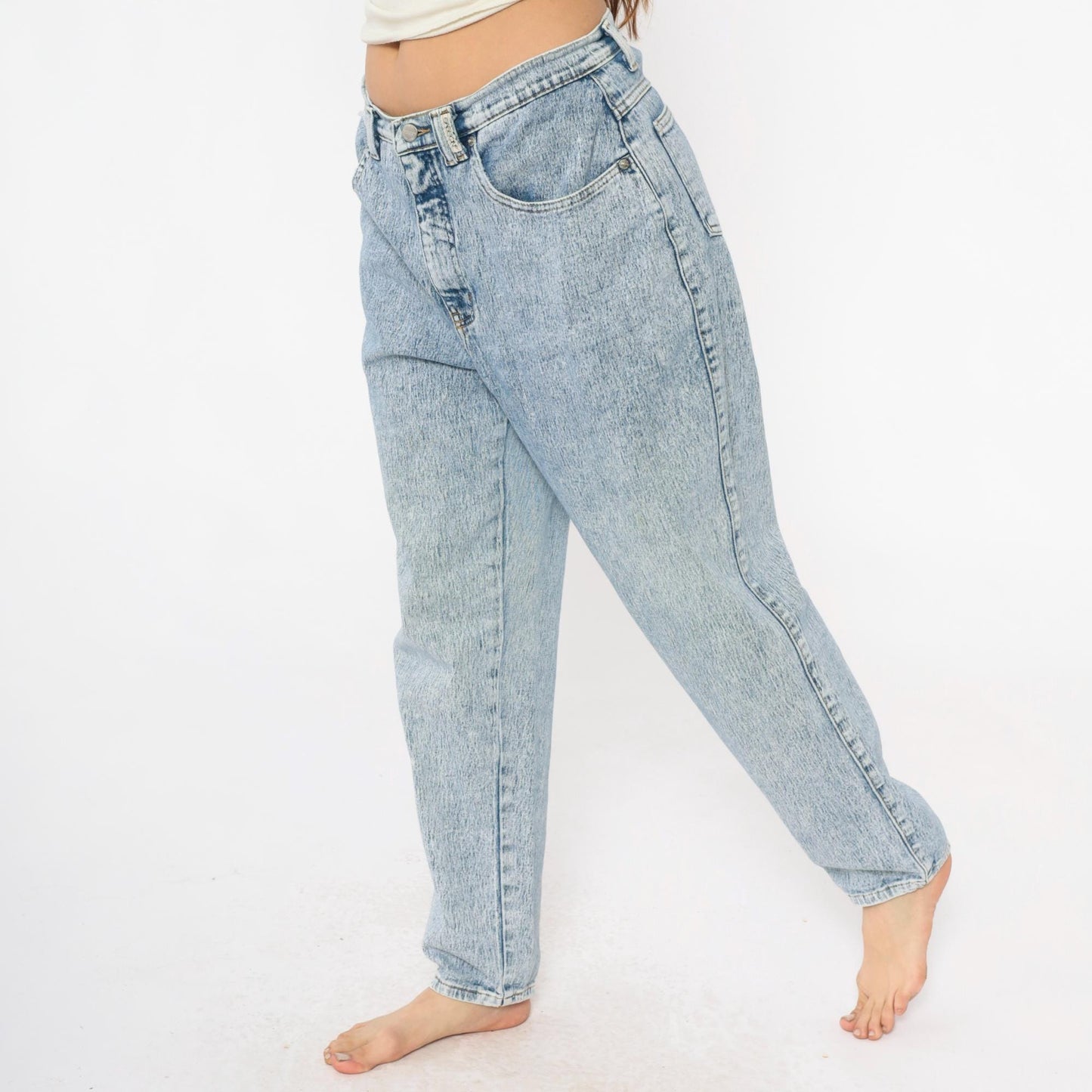 90s Sasson Acid Wash High-Waisted Straight Leg Jeans Light Blue Large