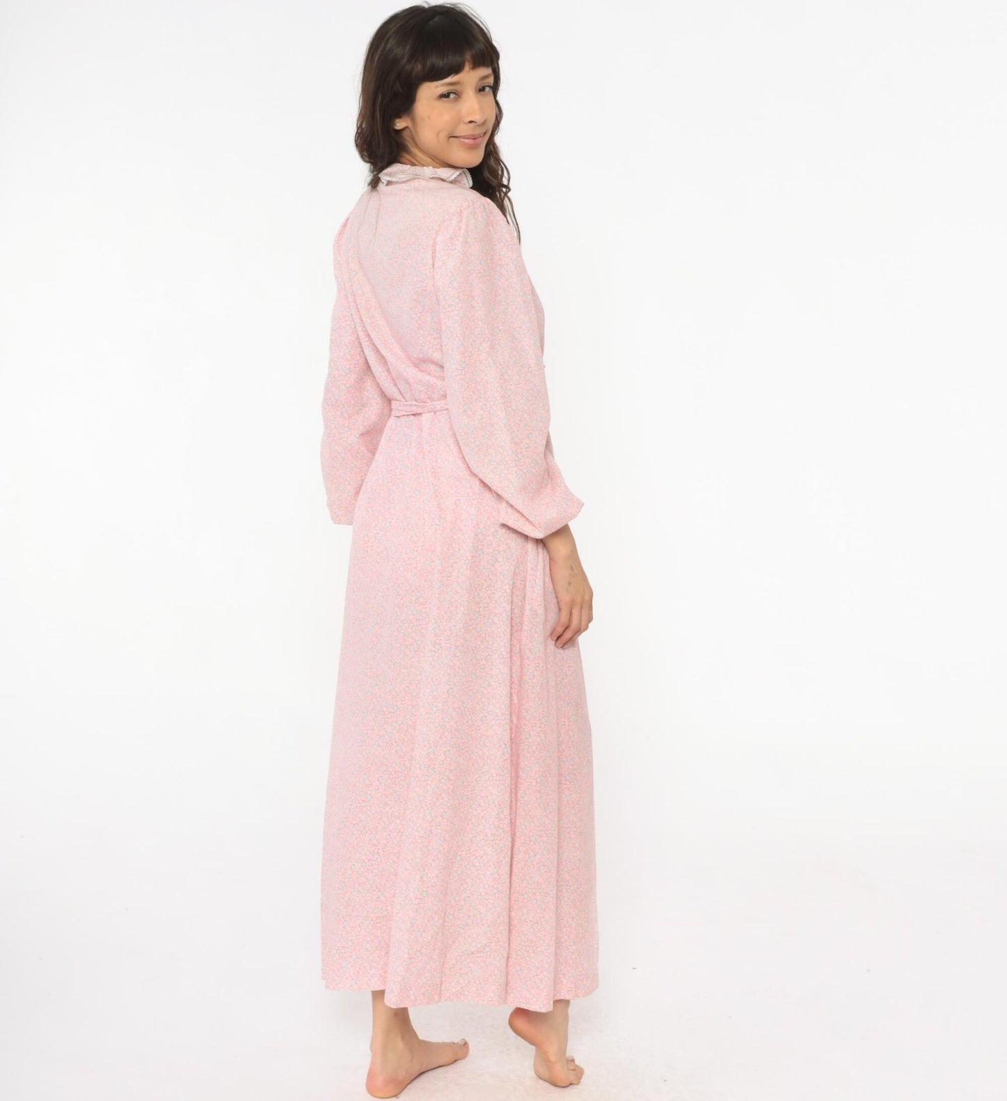 70s Pink Floral Wrap Robe Lace Trim Long Sleeve Nightgown Medium M