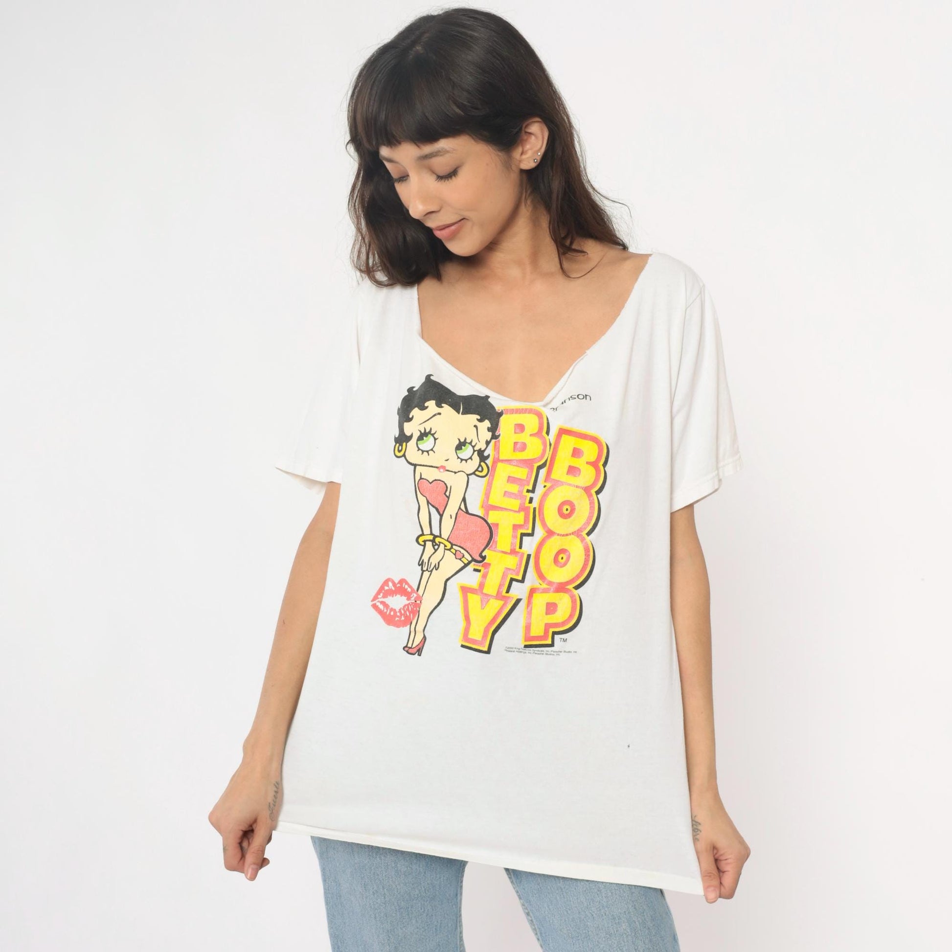 Y2K Betty Boop Graphic Tee White Cotton Off-Shoulder Distressed Extra Large