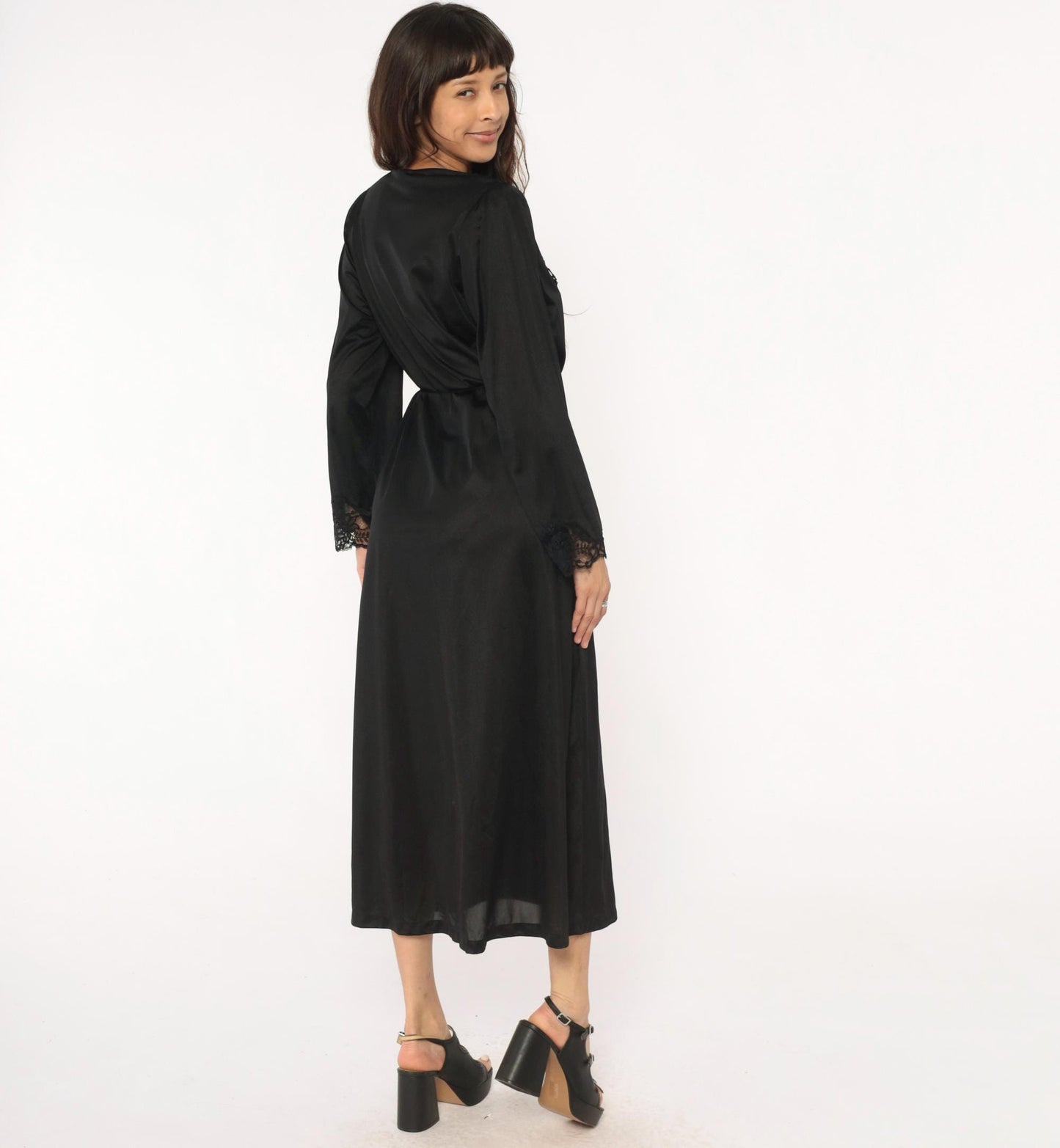 90s Cinema Etiole Black Lace Maxi Robe Long Sleeve Tie Waist Medium