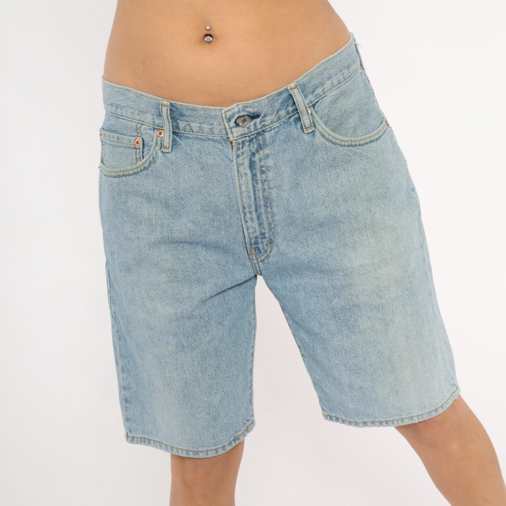 00s Light Wash Denim Bermuda Shorts Low Rise Button Fly Blue 34