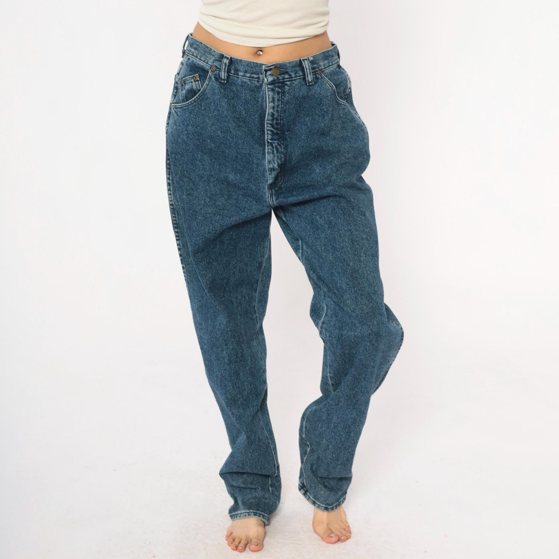 Y2K Wrangler High-Waisted Straight Leg Jeans Medium Blue Denim
