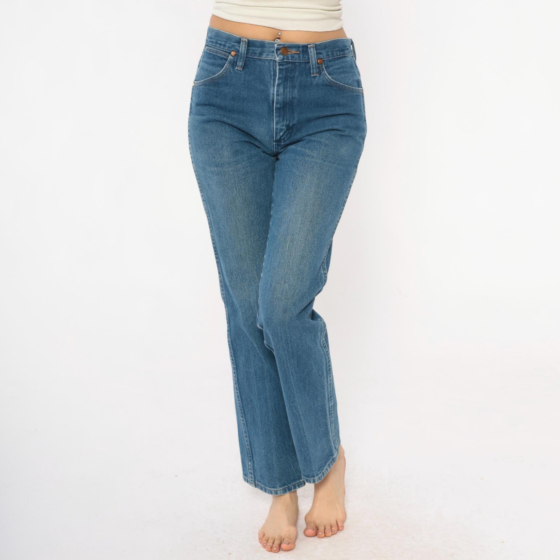 90s Wrangler High Rise Straight Leg Jeans Light Blue Denim 30x32