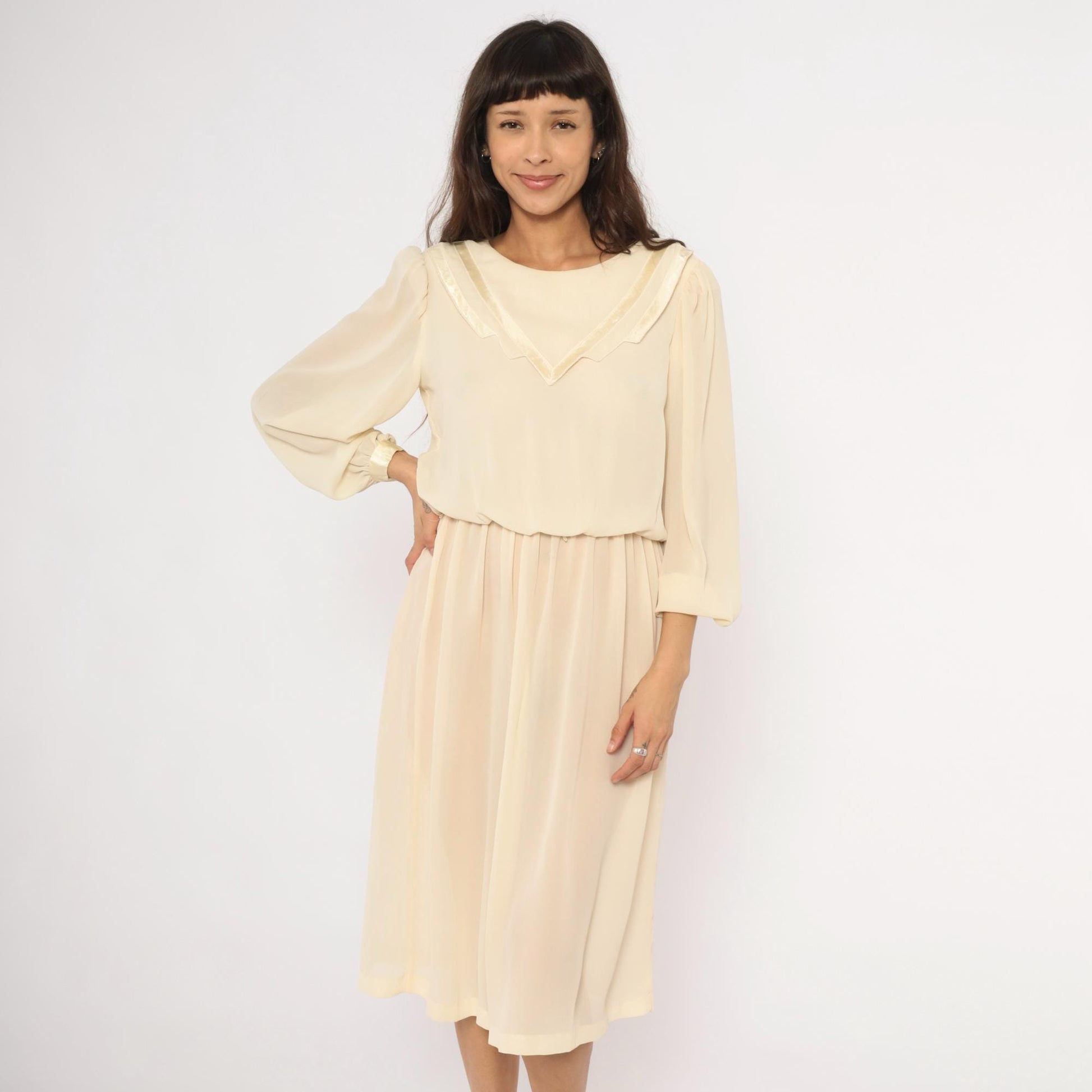 80s Street Scene Cream Chiffon Dress Bishop Sleeve V-Trim Knee-Length Small S