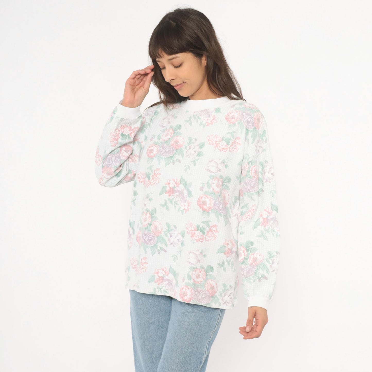 90s Floral Crewneck Sweatshirt Pink Lavender Rose Print White Medium