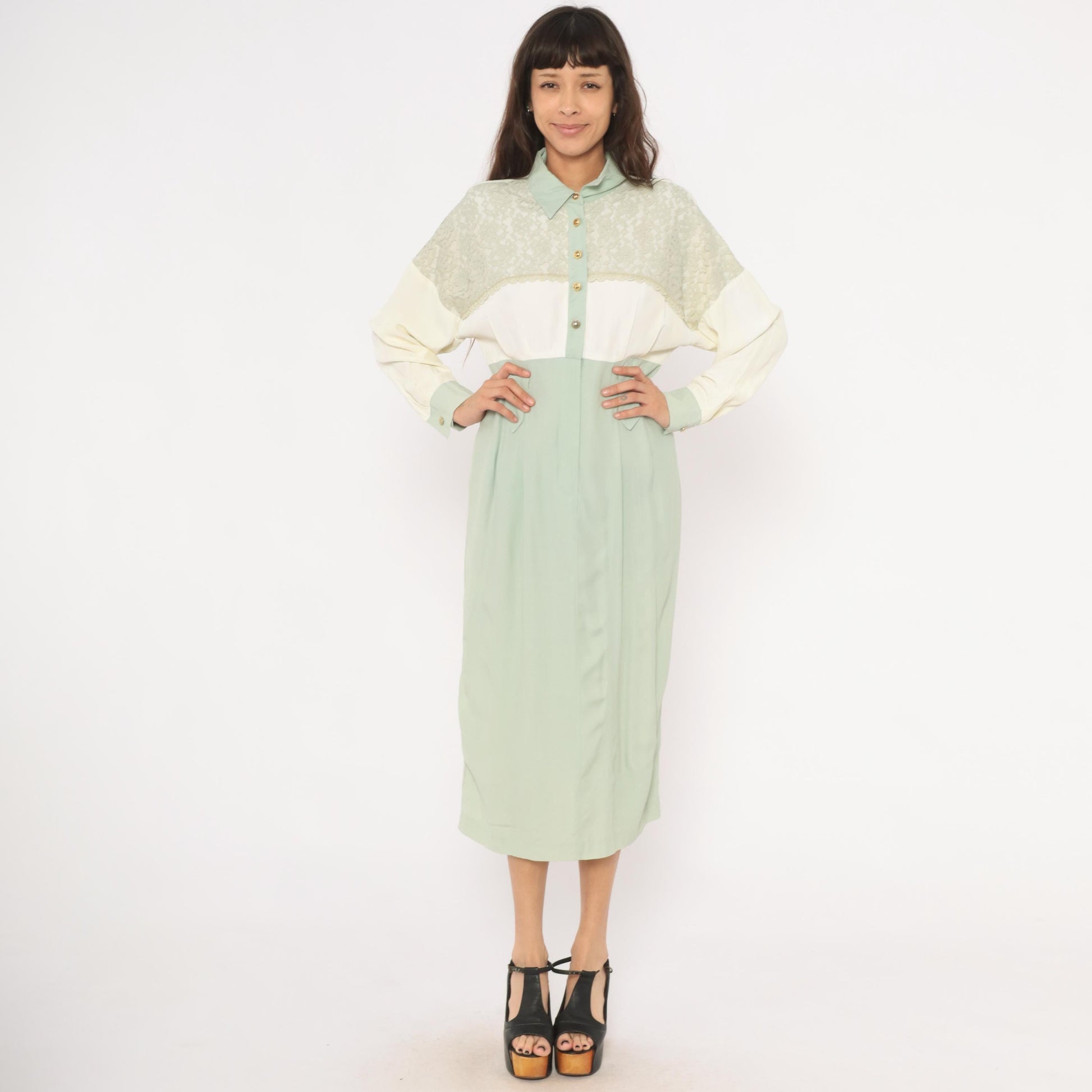 90s Irresistible Sage Mint Lace Midi Dress Gold Buttons Pointed Collar Large L