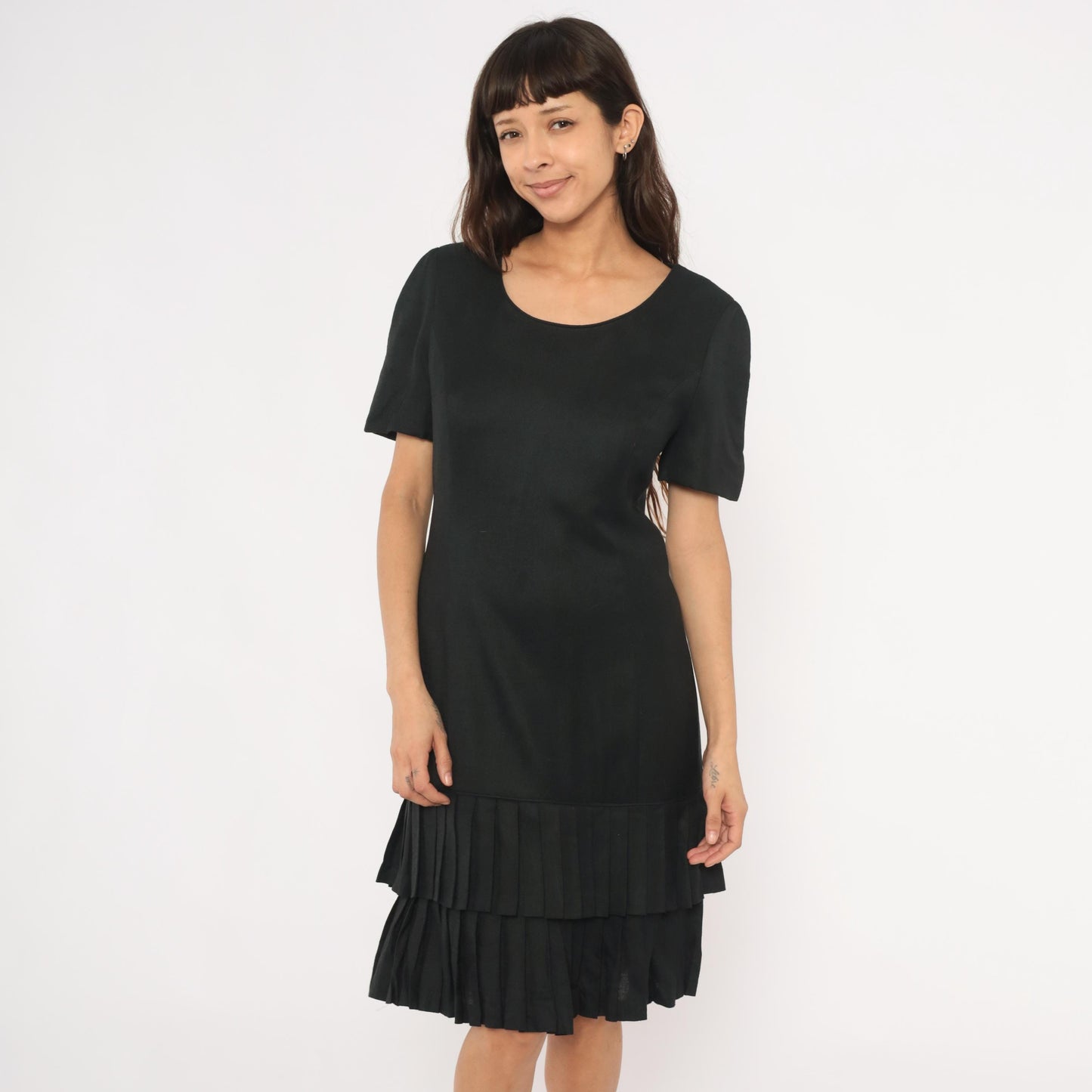 80s Carolina Herrera Black Knee-Length Dress Drop Waist Pleated Ruffle Medium