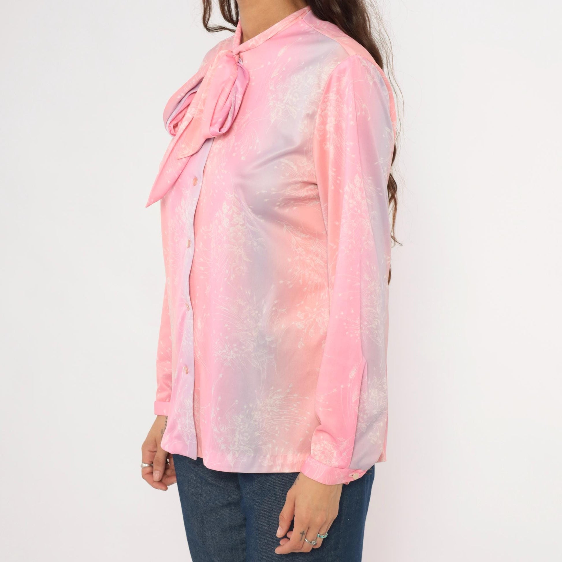 70s Pink Lavender Floral Pussy Bow Blouse Pearl Snap Button Front Medium M