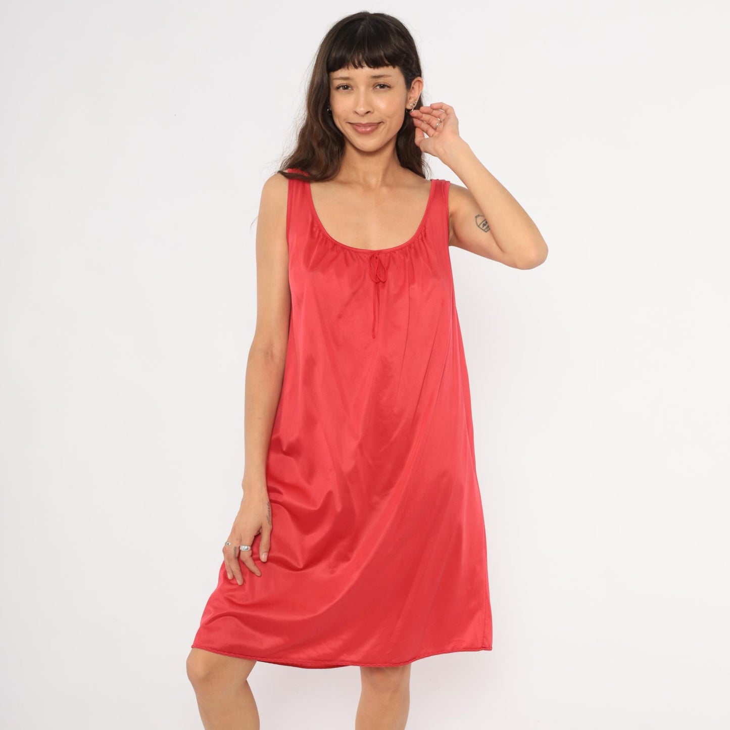 80s Eve Moral Red Satin Nightgown Scoop Neck Knee Length Medium M