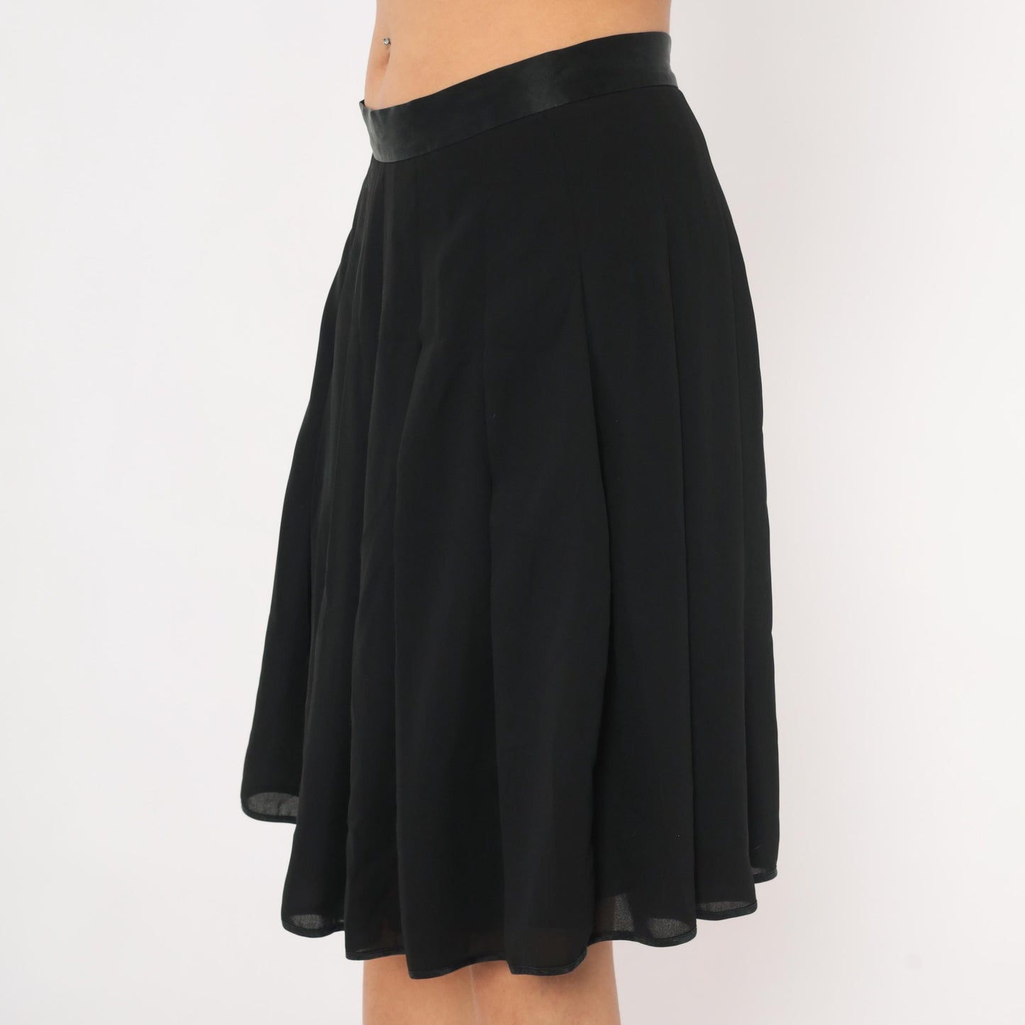 90s Liz Claiborne Black Pleated Knee Skirt A-Line Satin Waistband Large L