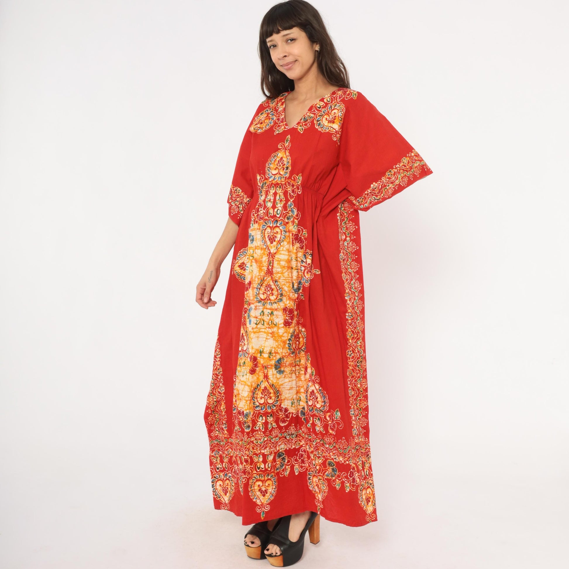 90s Red Paisley Batik Maxi Kaftan Empire Waist Flutter Sleeve Small Medium