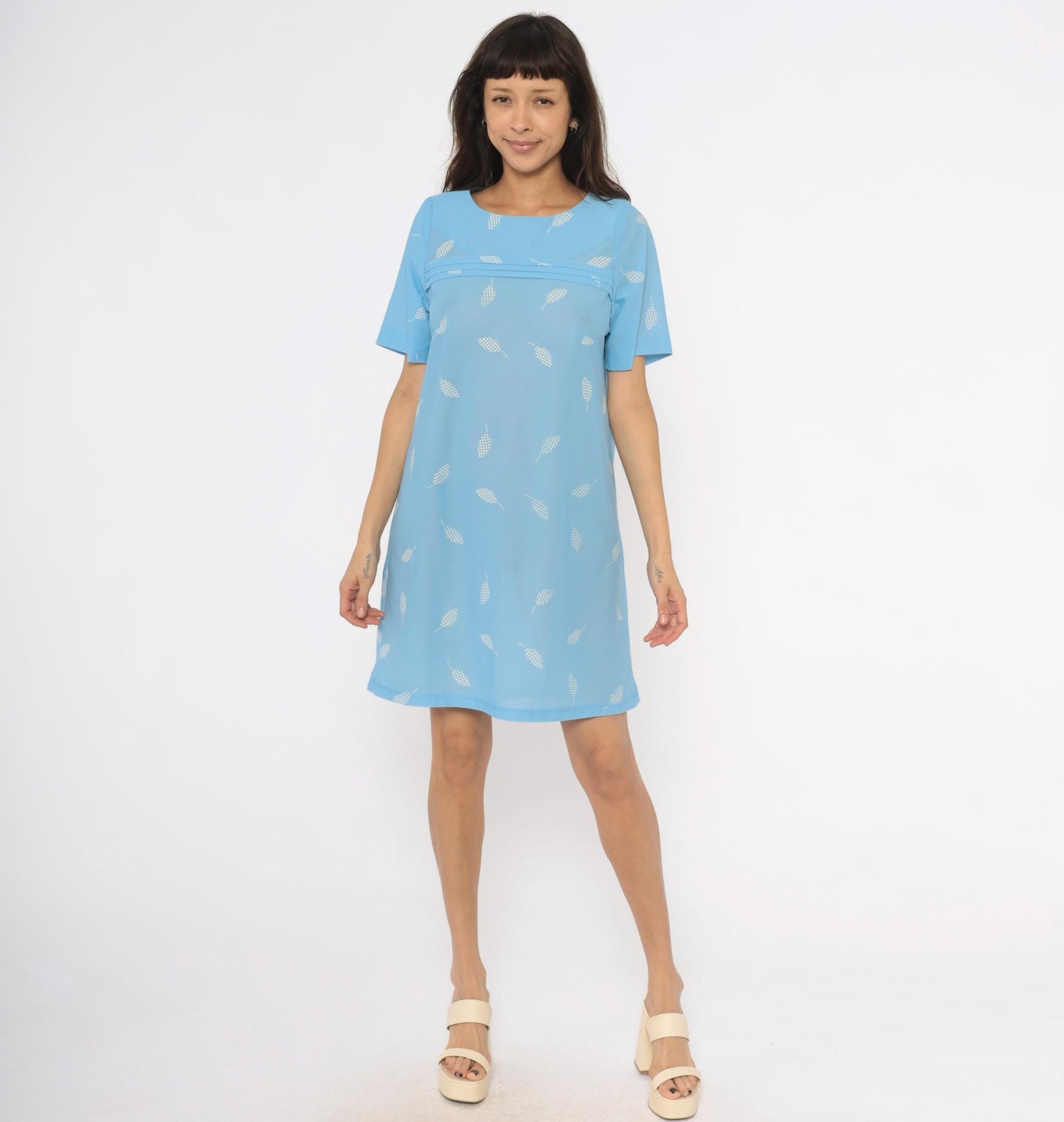 80s Sky Blue Leaf Shift Dress White Scattered Pattern Pintuck Medium