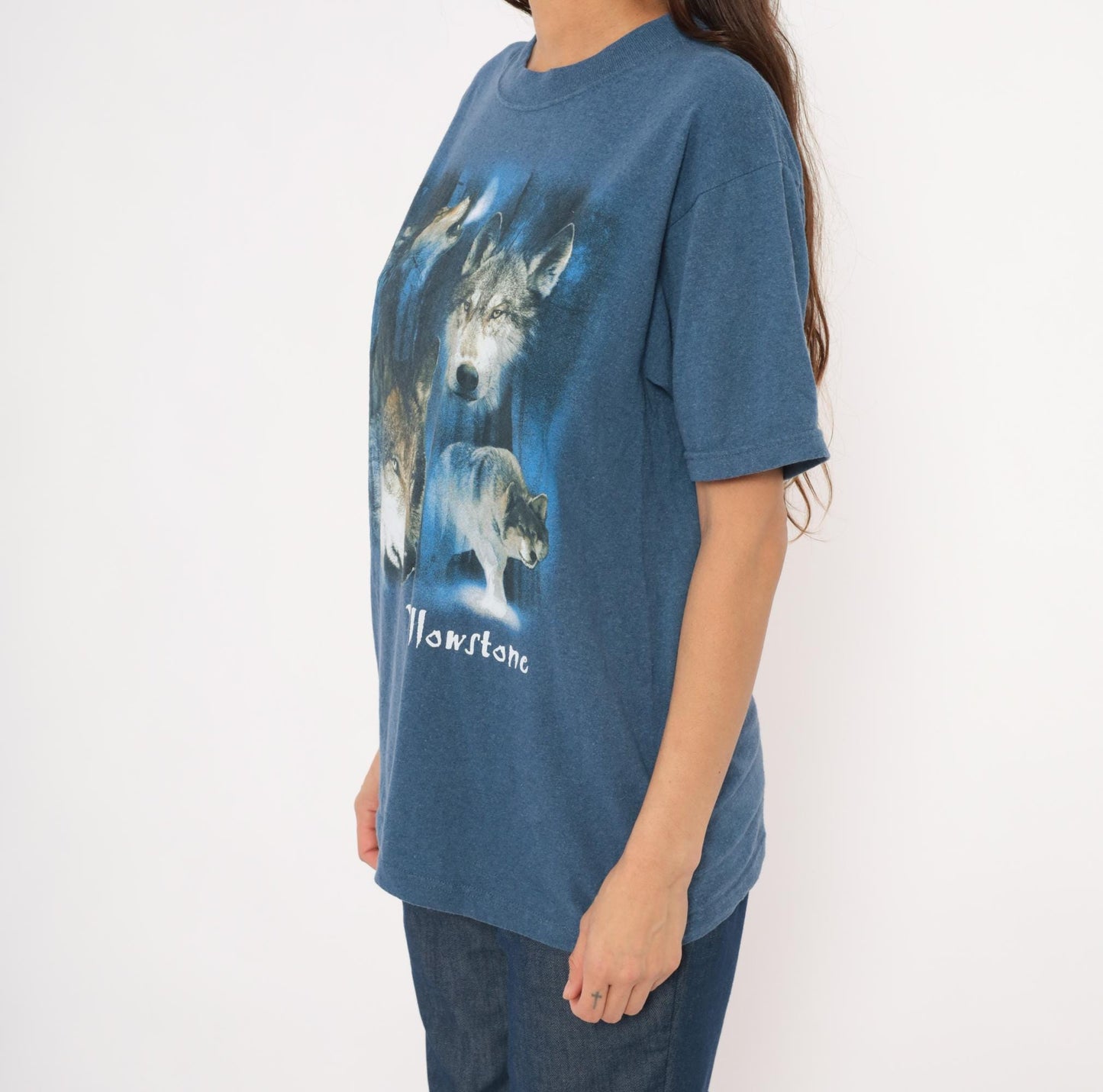 2000s Eco Mountain Yellowstone Wolf Graphic Tee Blue Medium M