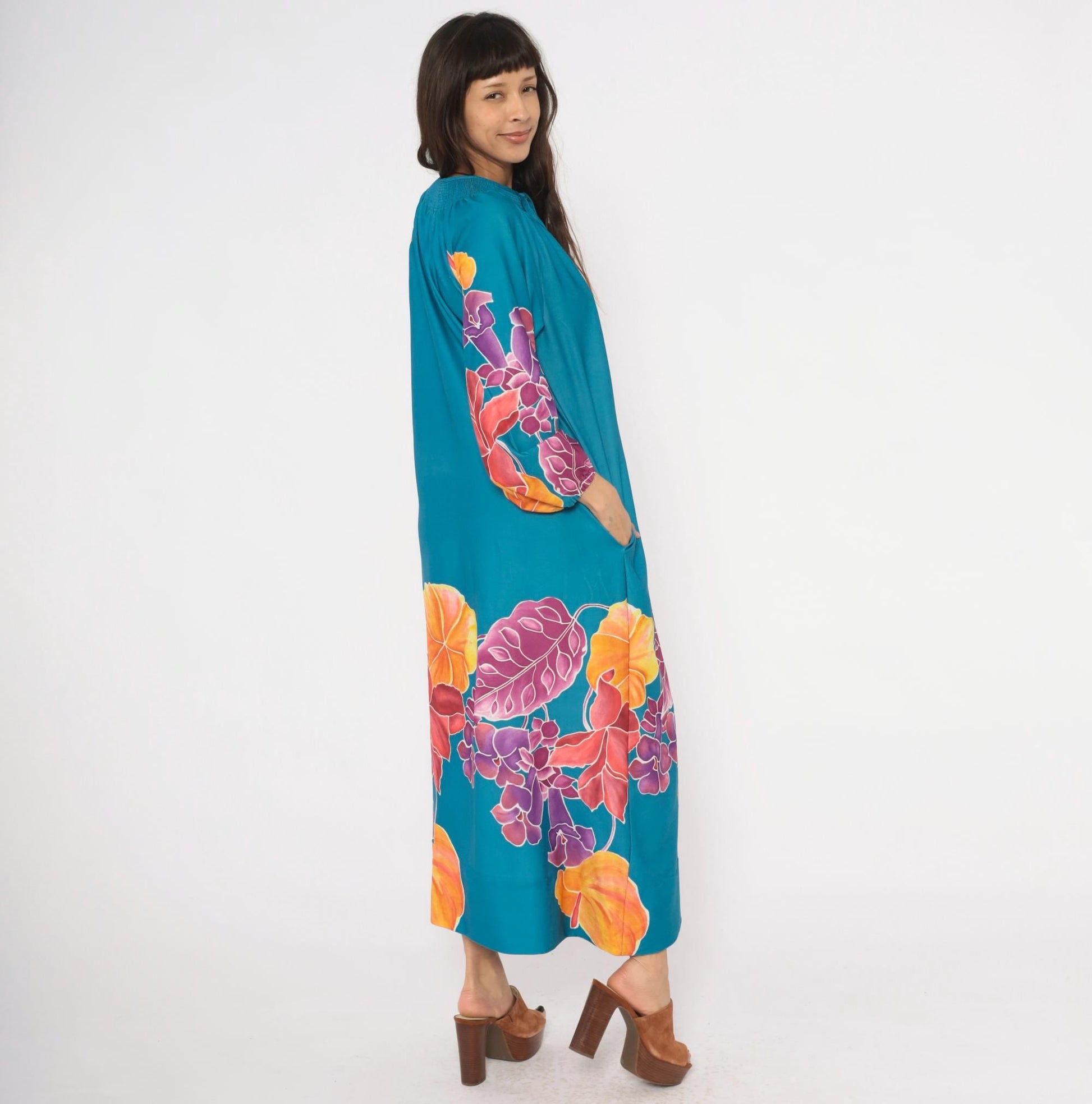 70s Teal Floral Caftan Maxi Dress Smocked Neckline Zip Front Medium M