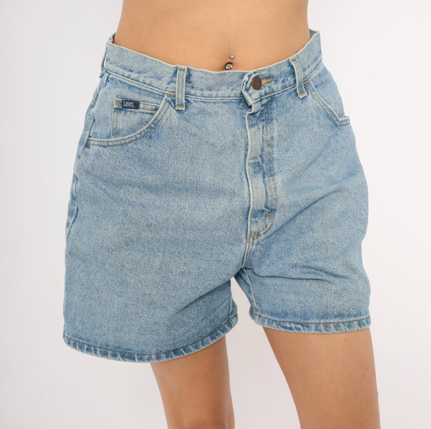 90s Lee Light Wash Denim Shorts High Rise Relaxed Fit Women's 30