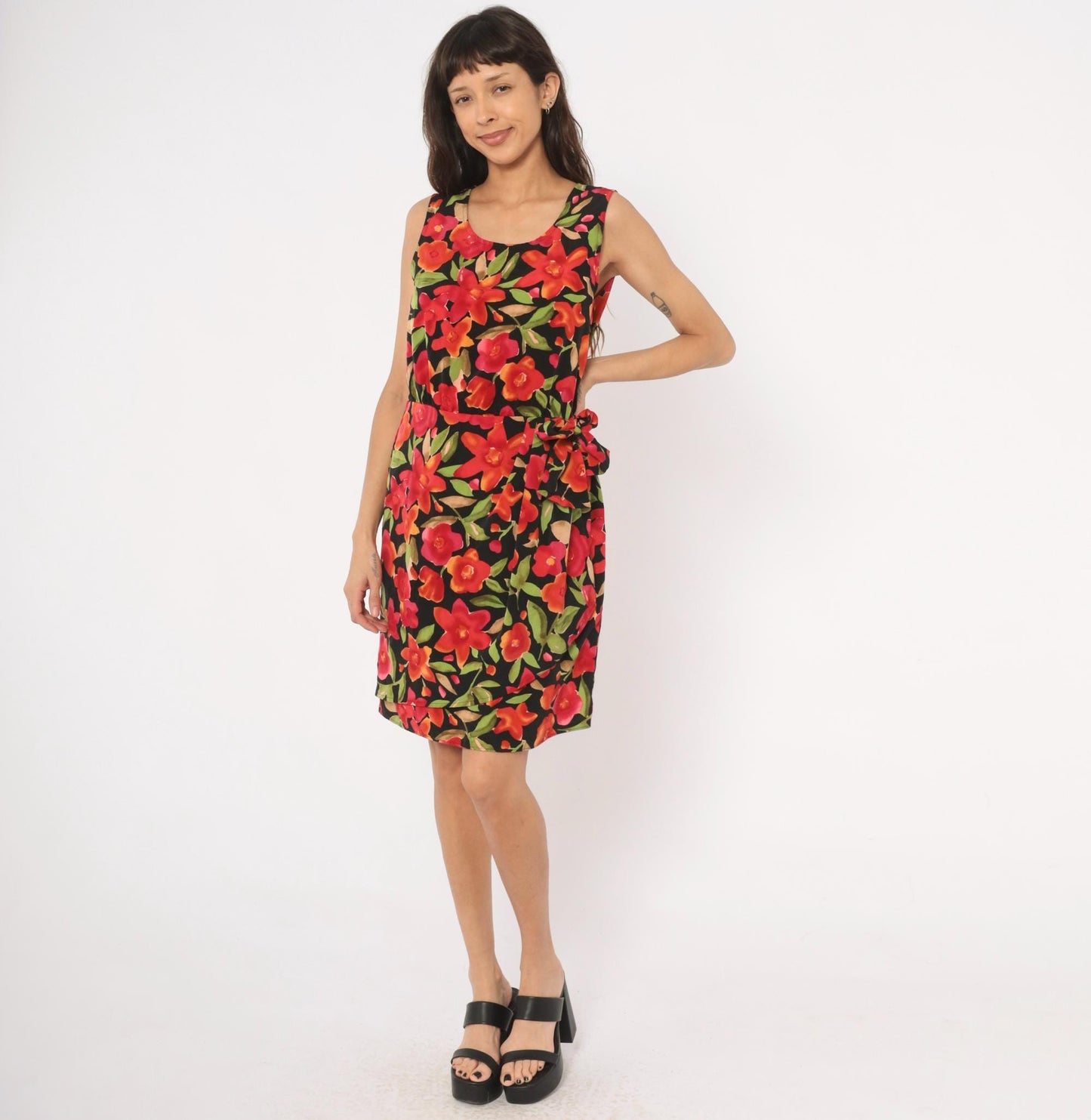 90s Sag Harbor Floral Wrap Dress Knee Length Black Red Tropical Medium M