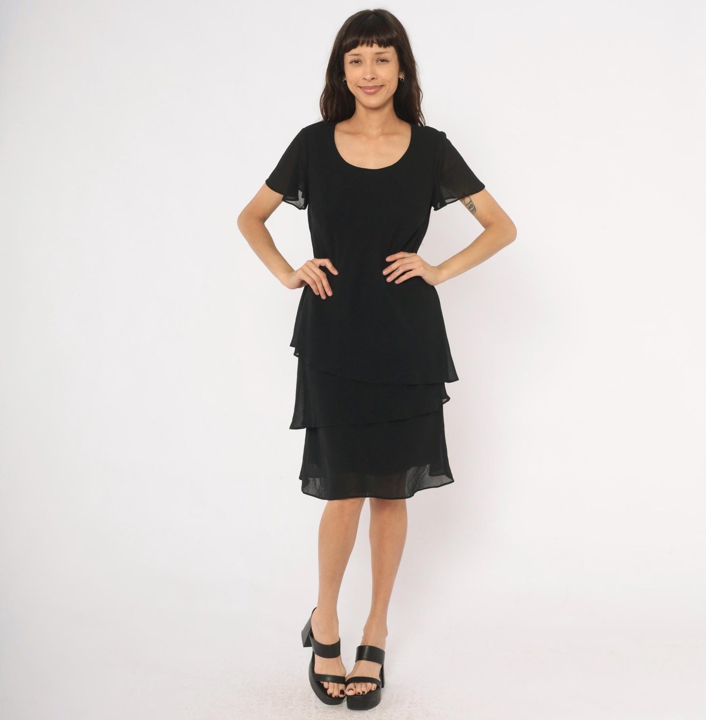 90s Black Knee-Length Chiffon Dress Flutter Sleeve Tiered Hem Medium